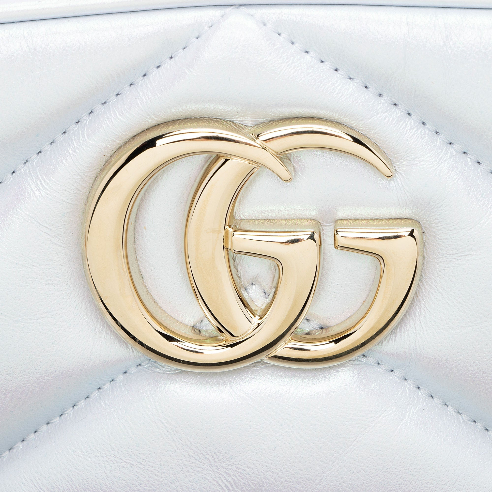 Gucci Matelasse Padded IridescLBt Leather GG Marmont Small Camera Bag