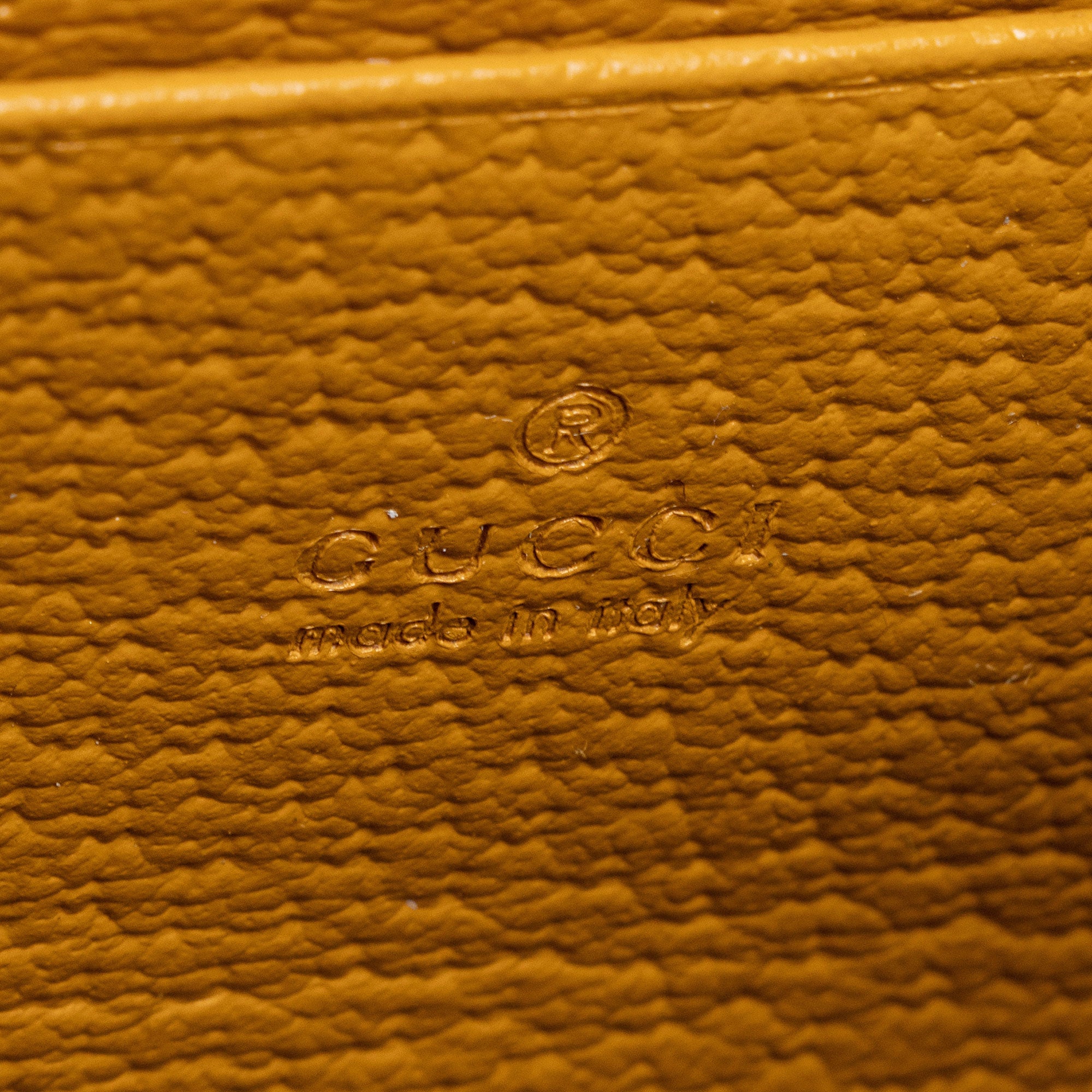 Gucci Matelasse Raffia GG Marmont Mini Wallet on Chain Bag (SHF-voc2lF)