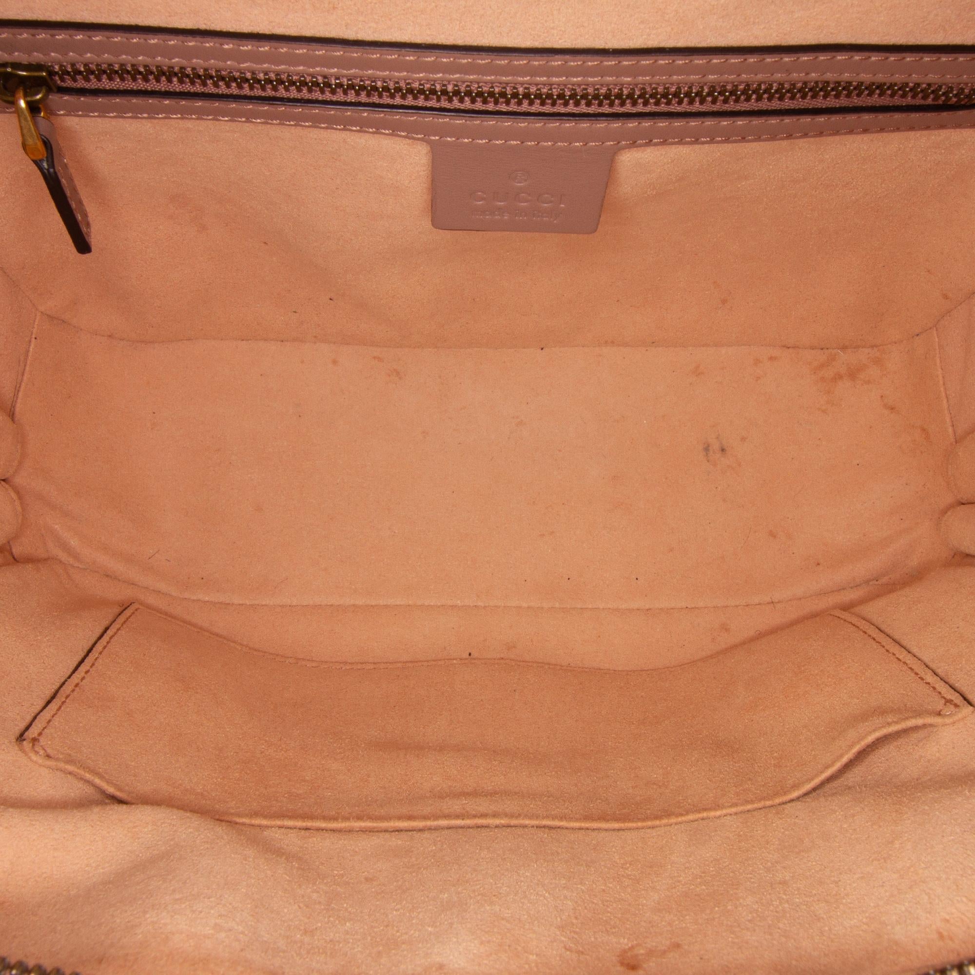 Gucci Matelasse Sylvie Web Small GG Marmont (SHG-35921)