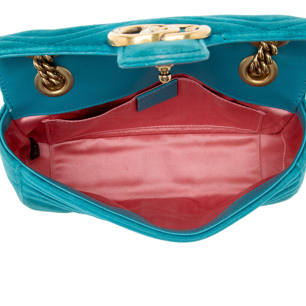 Gucci Matelasse Velvet GG Marmont Mini Shoulder Bag (SHF-22901)