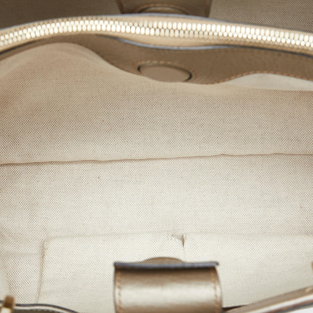 Gucci Medium Bamboo Shopper (SHG-a2soXU)