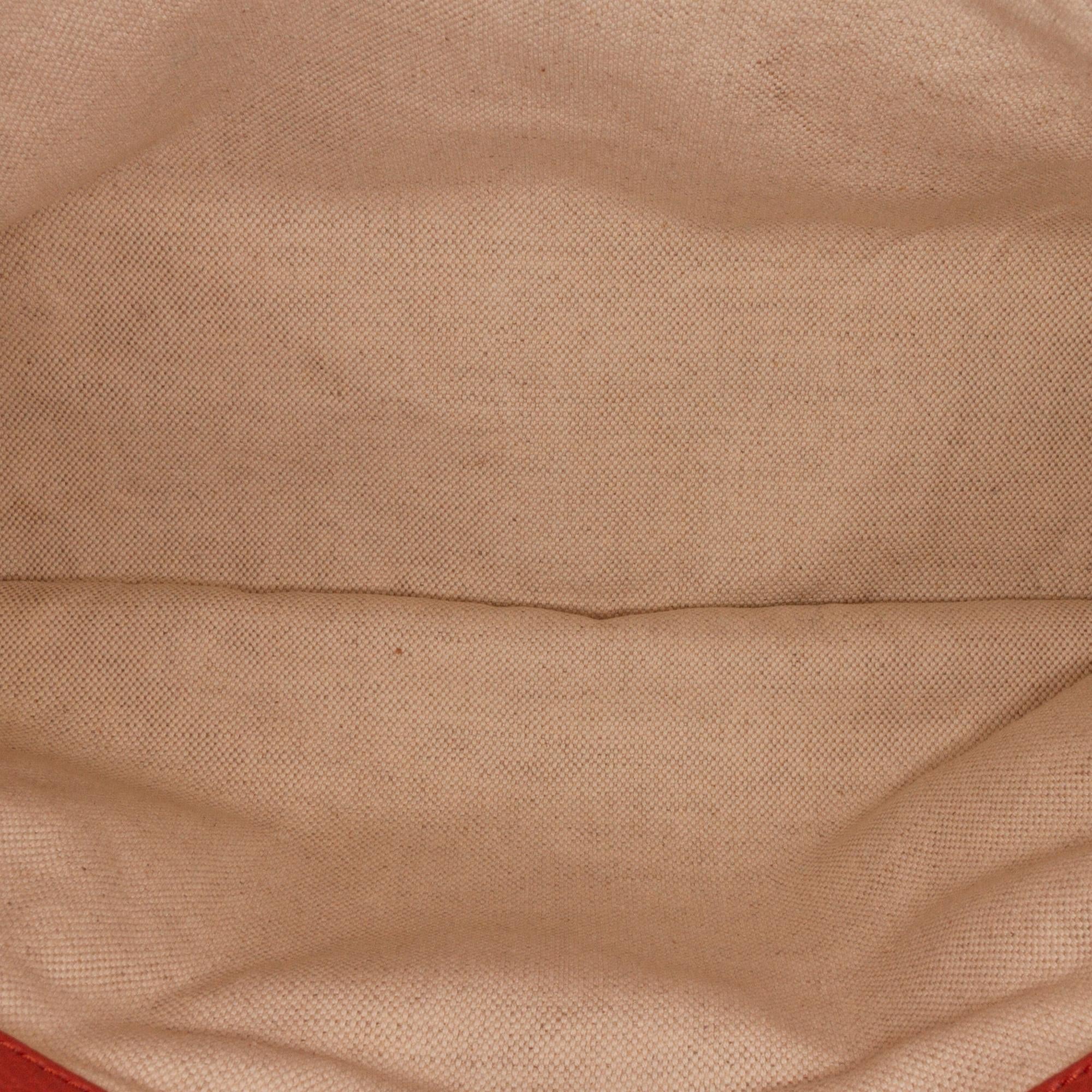 Gucci Medium Bamboo Shopper (SHG-klW7G4)