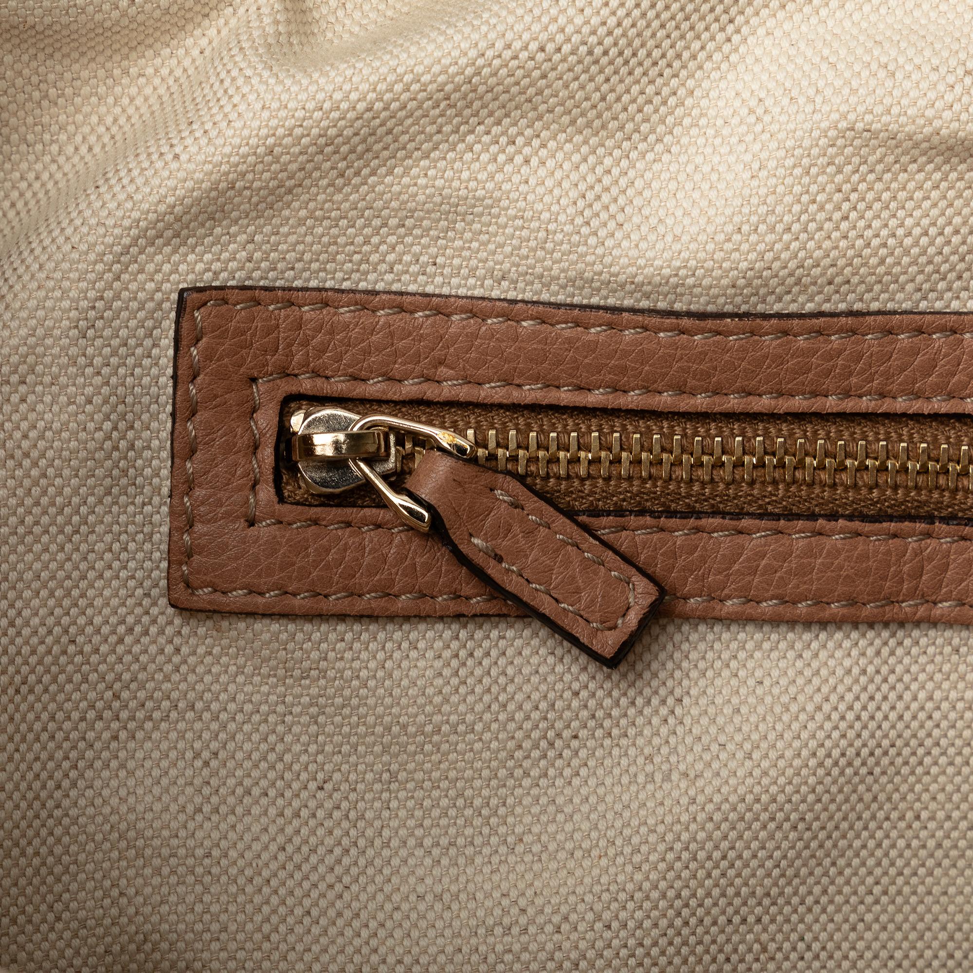 Gucci Medium Bella Shoulder Bag (SHG-mRsZ8c)