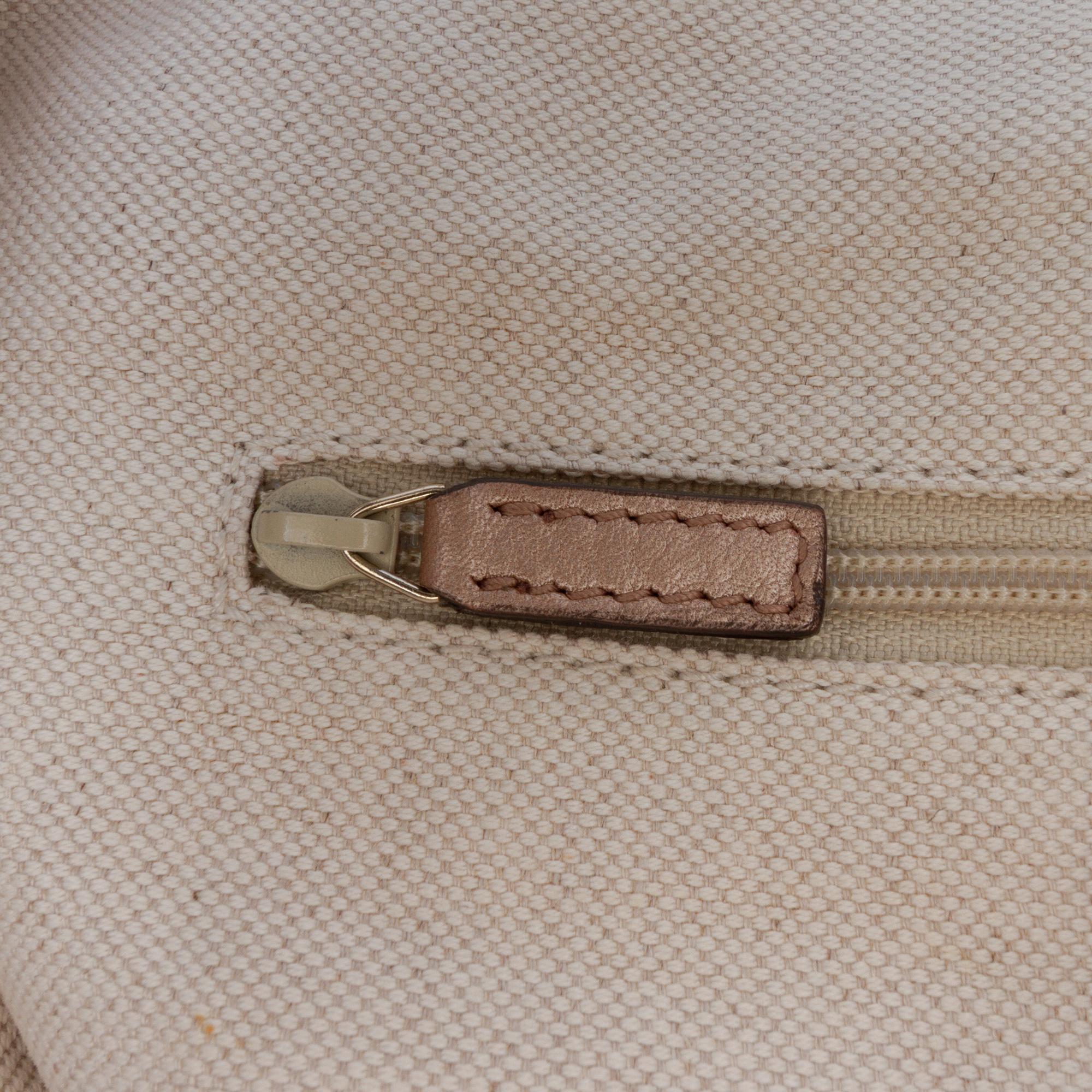 Gucci Medium Calfskin Sukey Tote