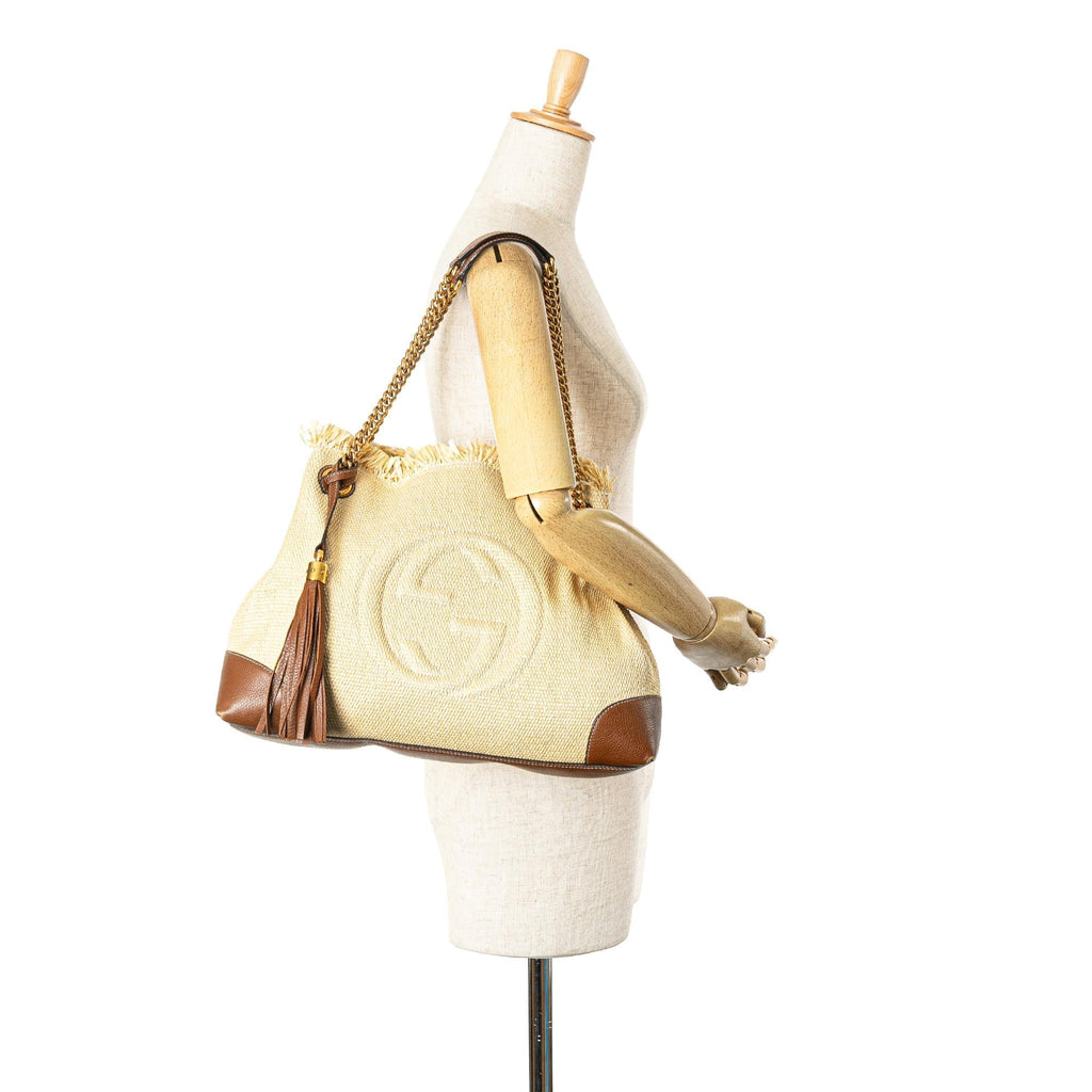 Gucci Medium Canvas Soho Chain Tote (SHG-jgKA4a)