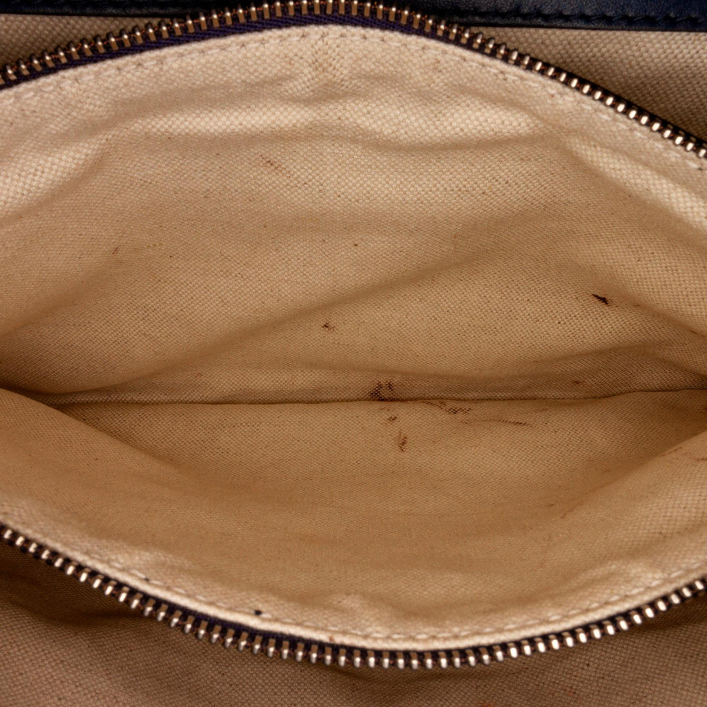 Gucci Medium Embellished Bee Dionysus Shoulder Bag (SHG-VKbgfx)