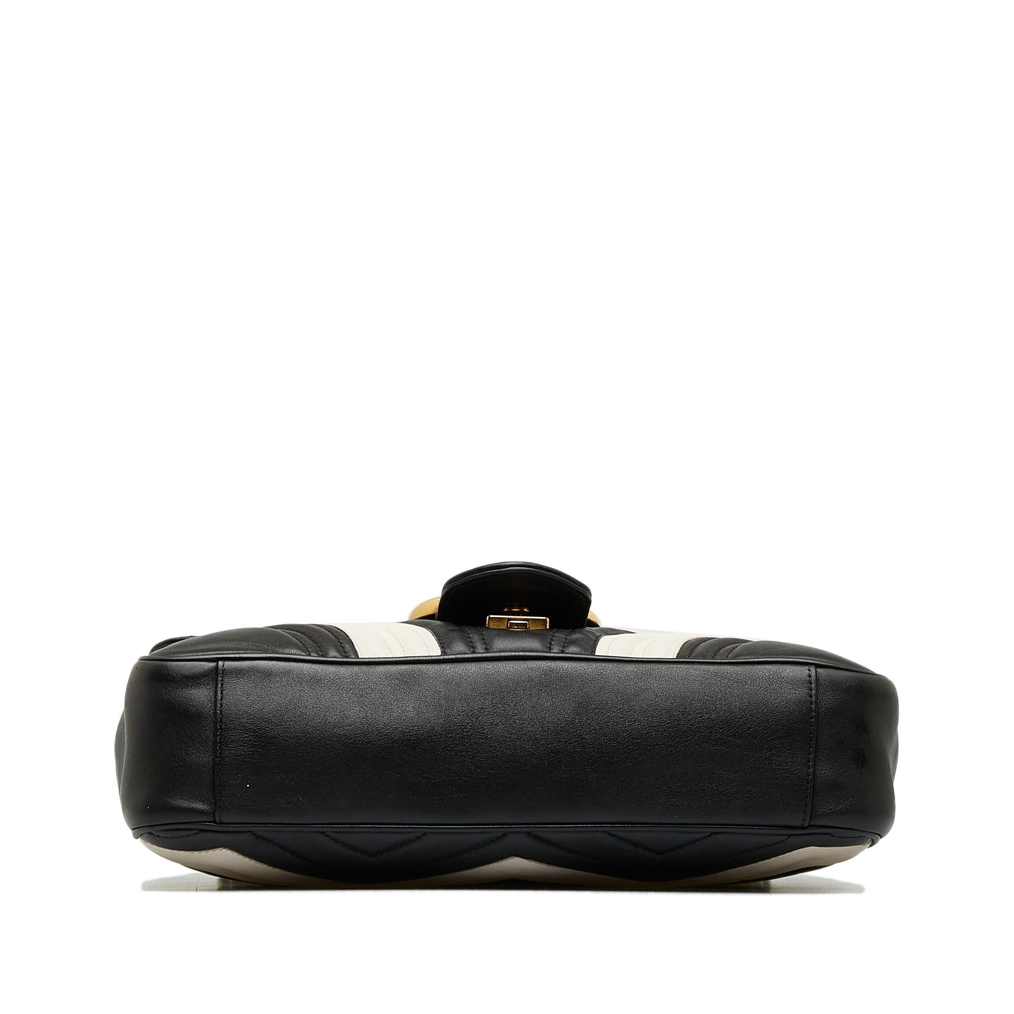Gucci Medium GG Marmont Matelasse Crossbody Bag (SHG-7JKm0K)