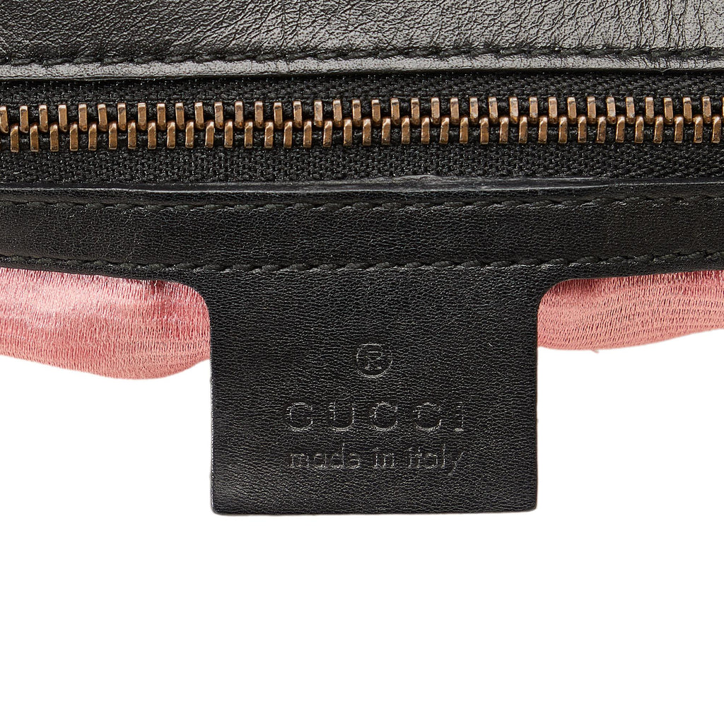 Gucci Medium GG Marmont Matelasse Crossbody Bag (SHG-7JKm0K)