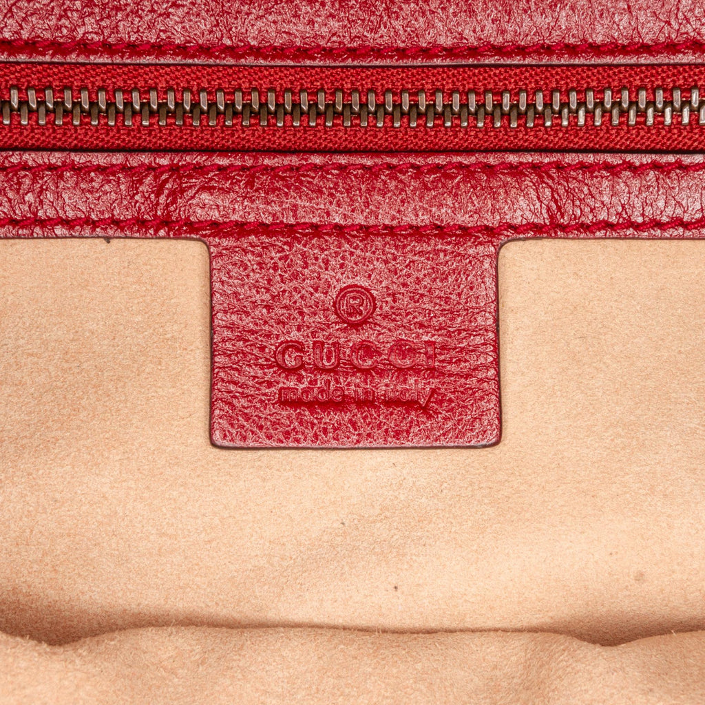 Gucci Medium GG Marmont Slim Matelasse Tote (SHG-DJstM9)