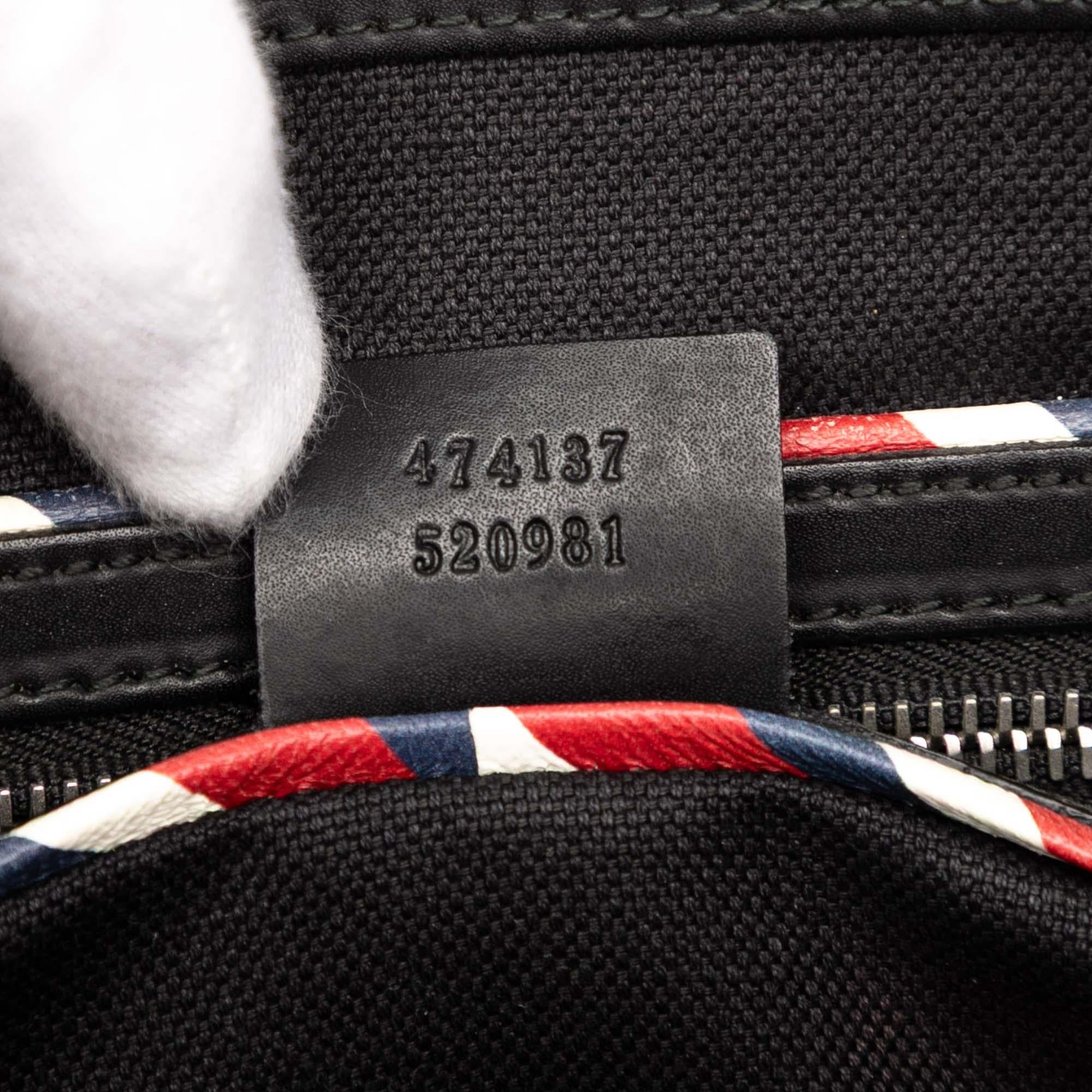 Gucci Medium GG Supreme Night Courier MessLBger Bag