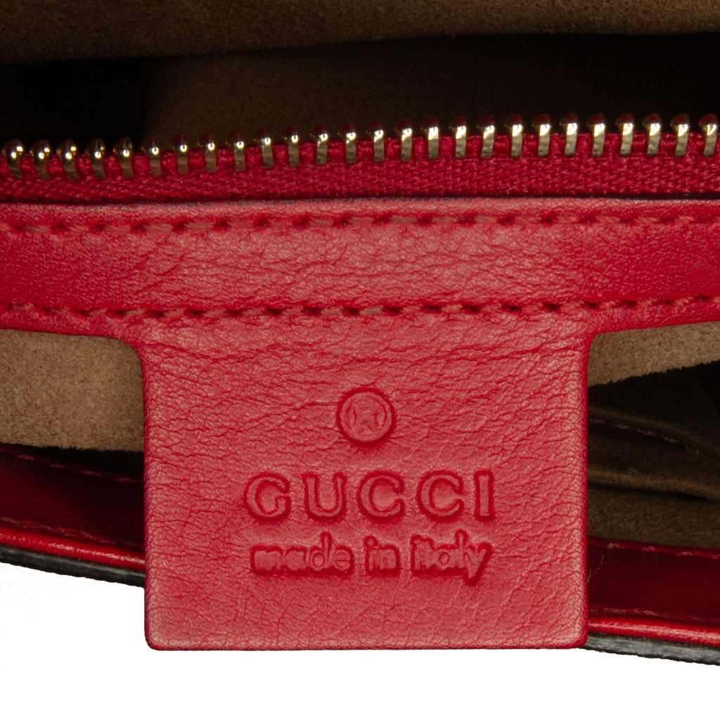 Gucci Medium GG Supreme Padlock Shoulder Bag (SHG-NsVRUv)