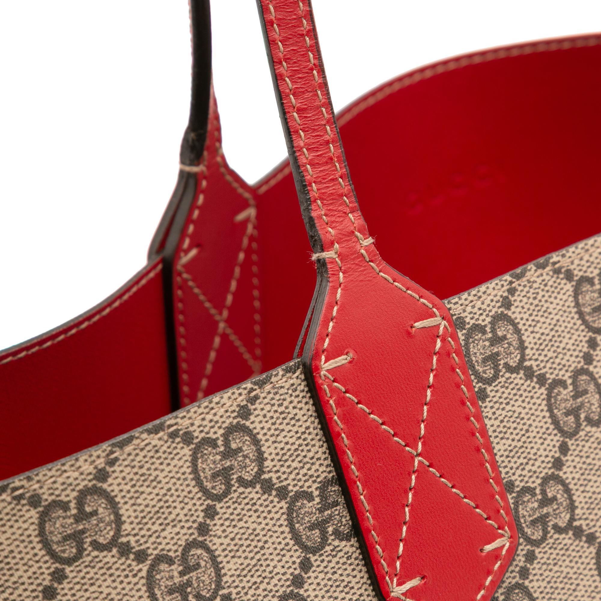 Gucci Medium GG Supreme Reversible Tote