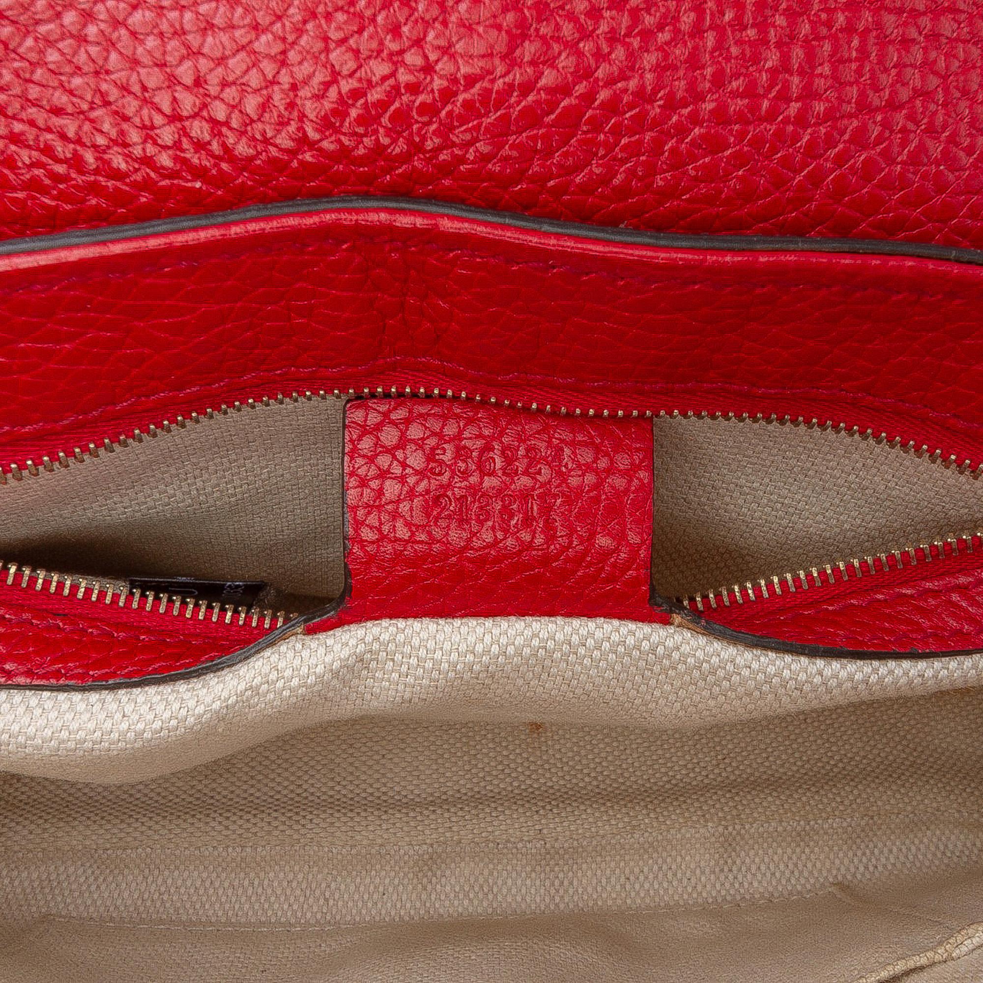 Gucci Medium Leather Soho Chain Flap Crossbody