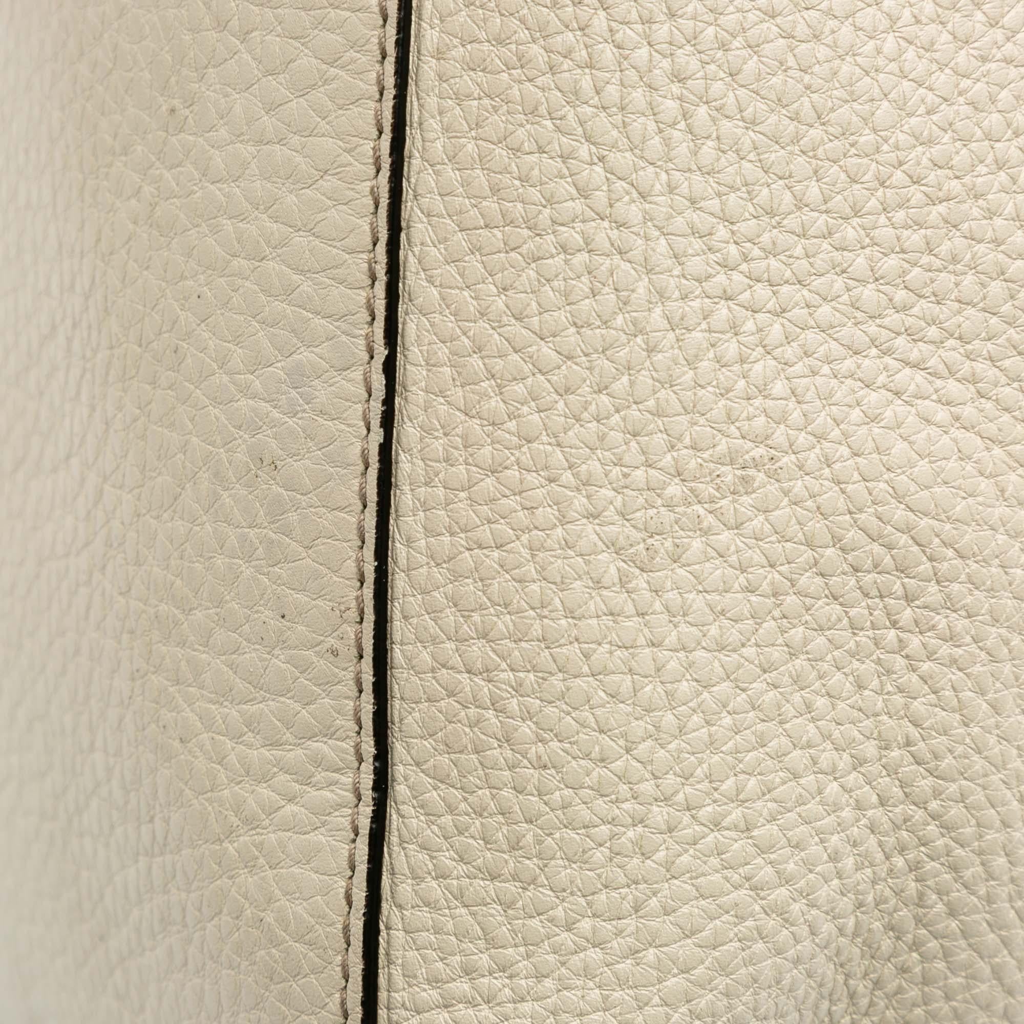 Gucci Medium Leather Soho Chain Tote