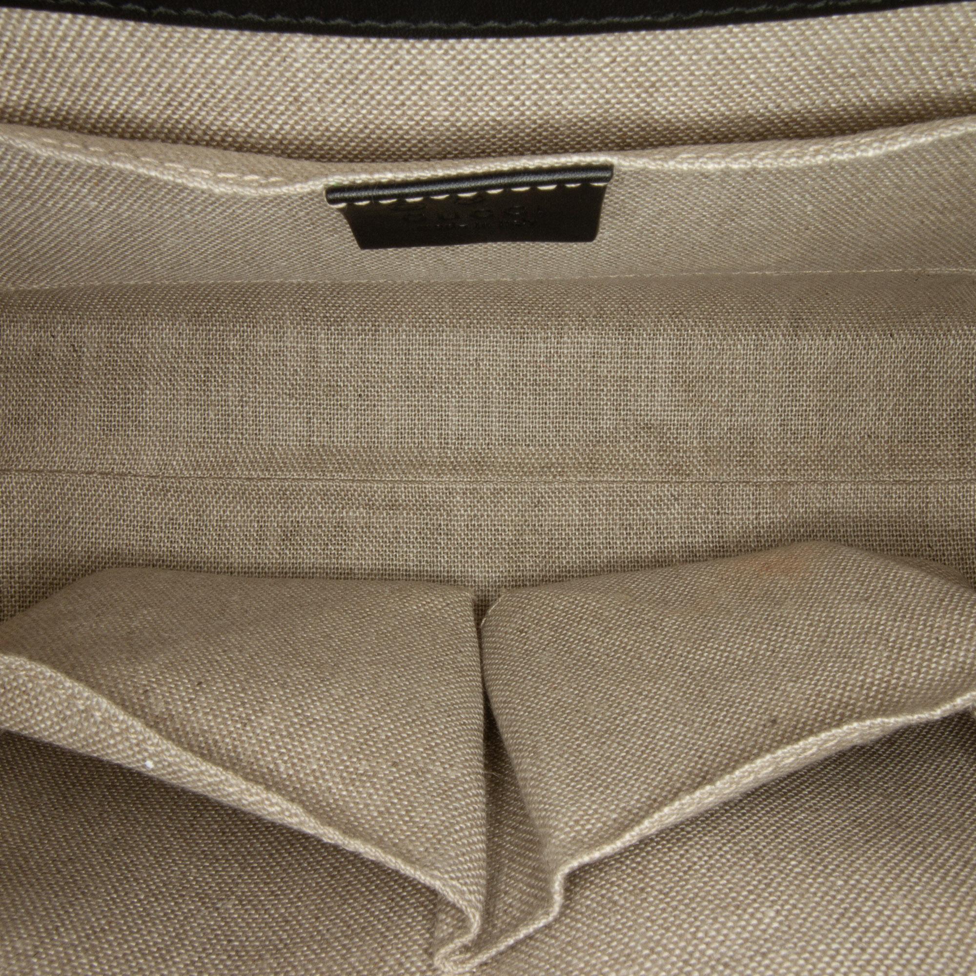 Gucci Medium Microguccissima Emily Shoulder Bag (SHG-l5AjPZ)