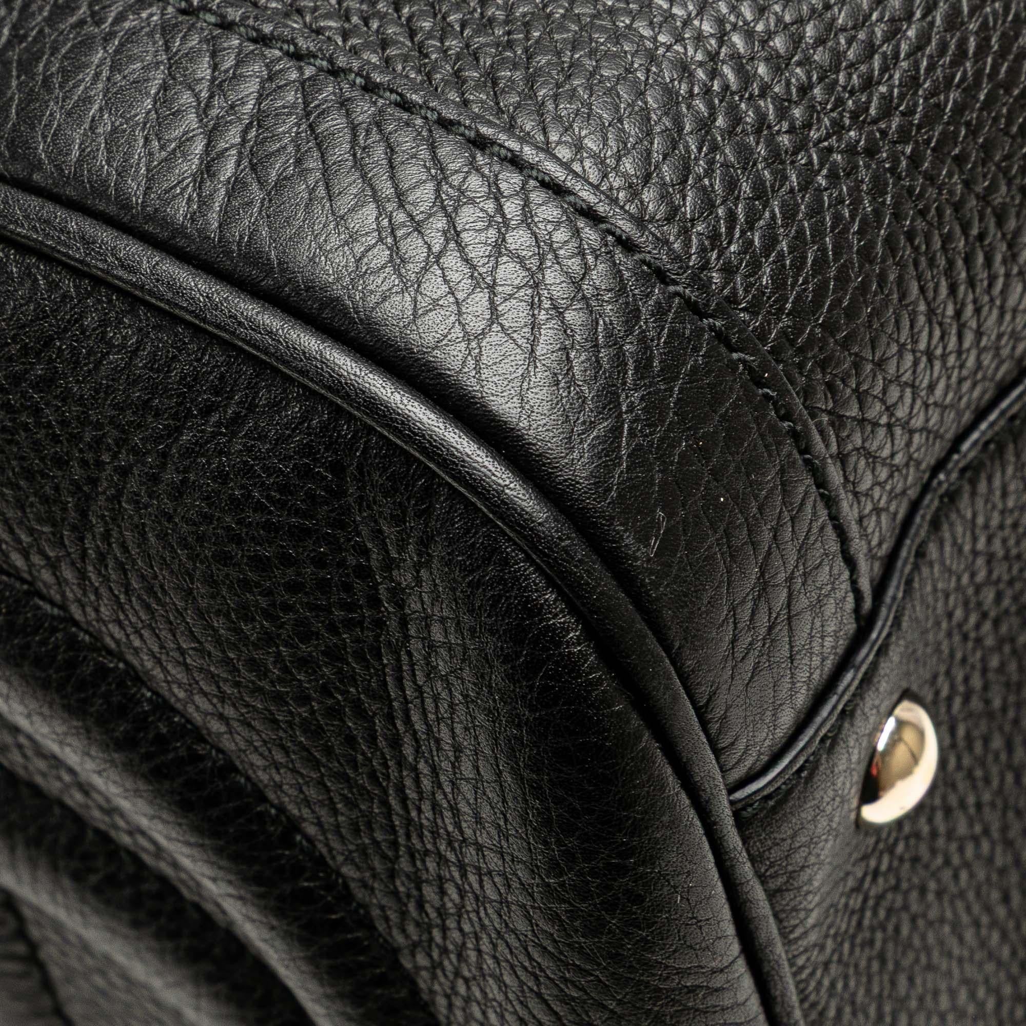 Gucci Medium Pebbled Calfskin Soho Boston Bag