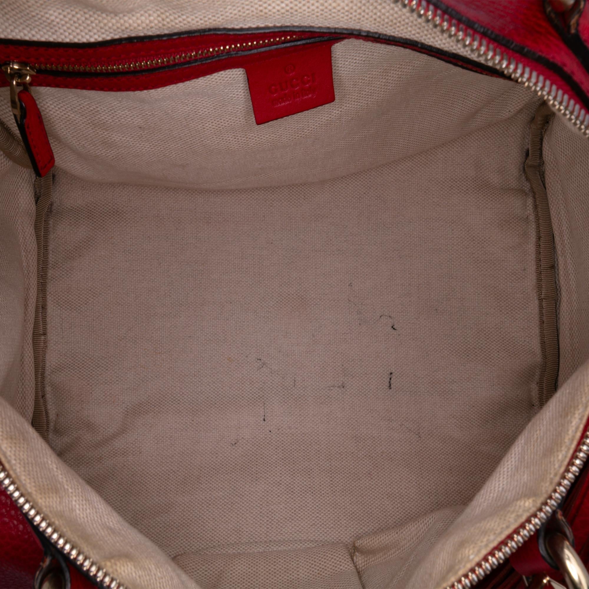 Gucci Medium Pebbled Calfskin Soho Boston Bag
