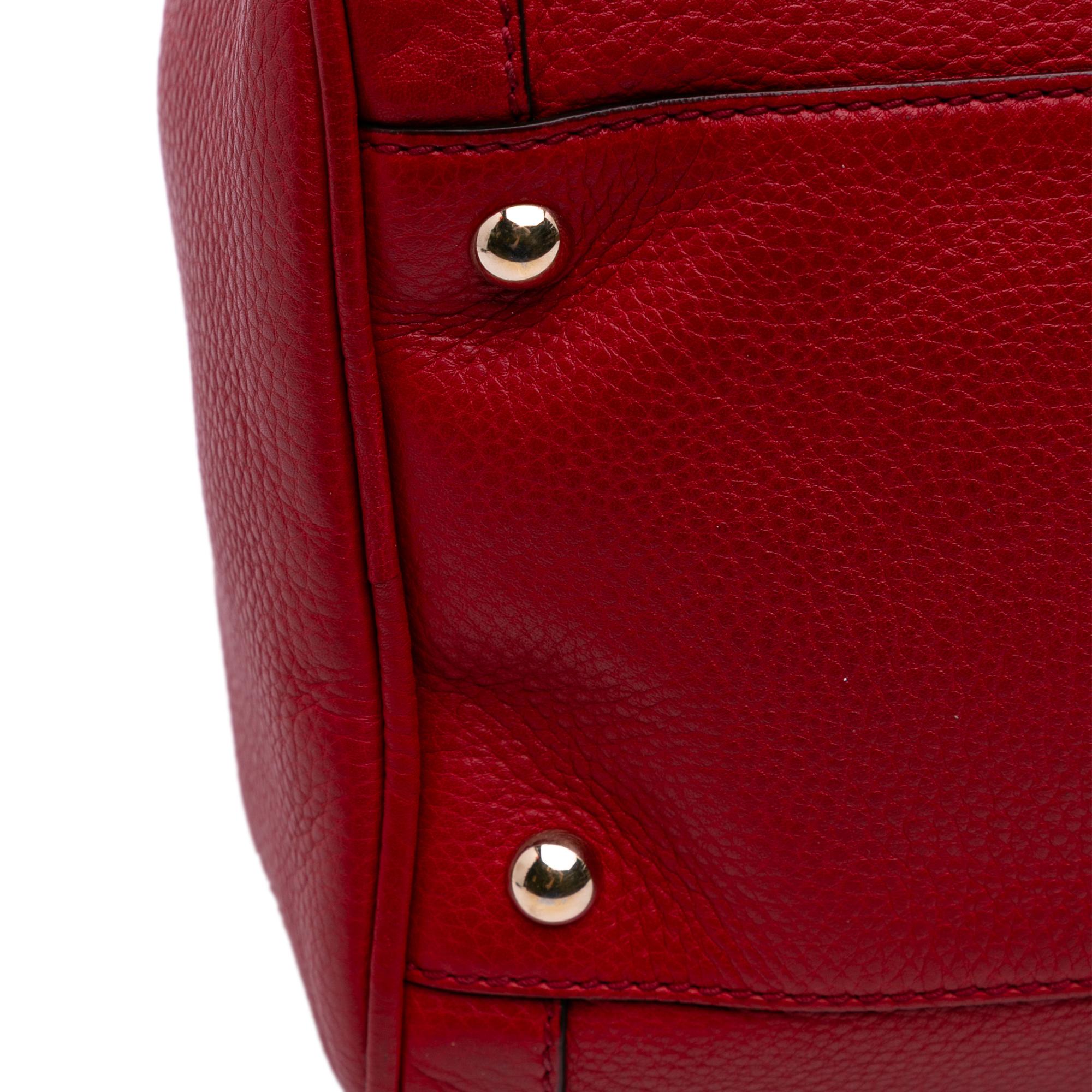Gucci Medium Pebbled Calfskin Soho Boston Bag