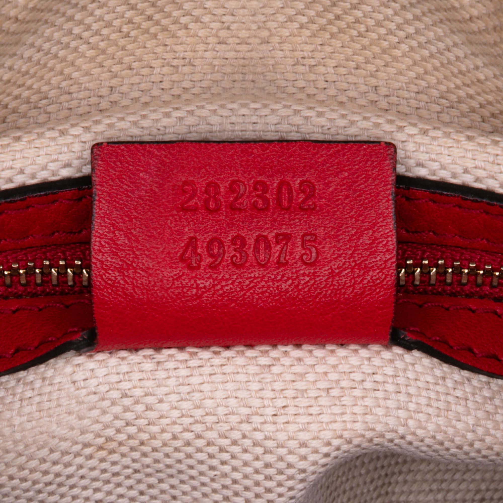 Gucci Medium Pebbled Calfskin Soho Boston Bag
