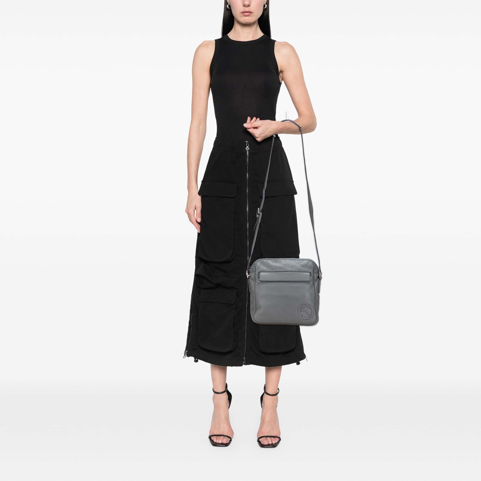 Gucci Medium Pebbled Calfskin Soho Messenger Bag