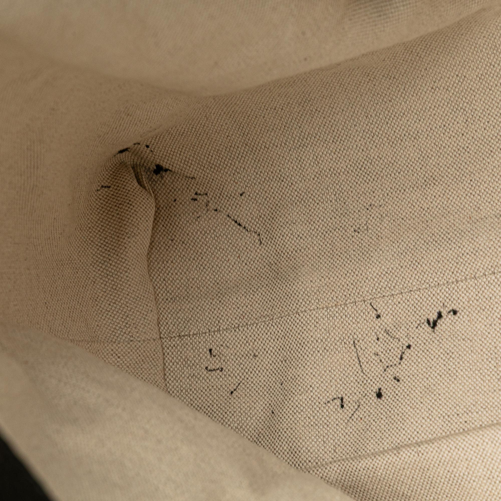 Gucci Medium Pebbled Calfskin Twill Tote
