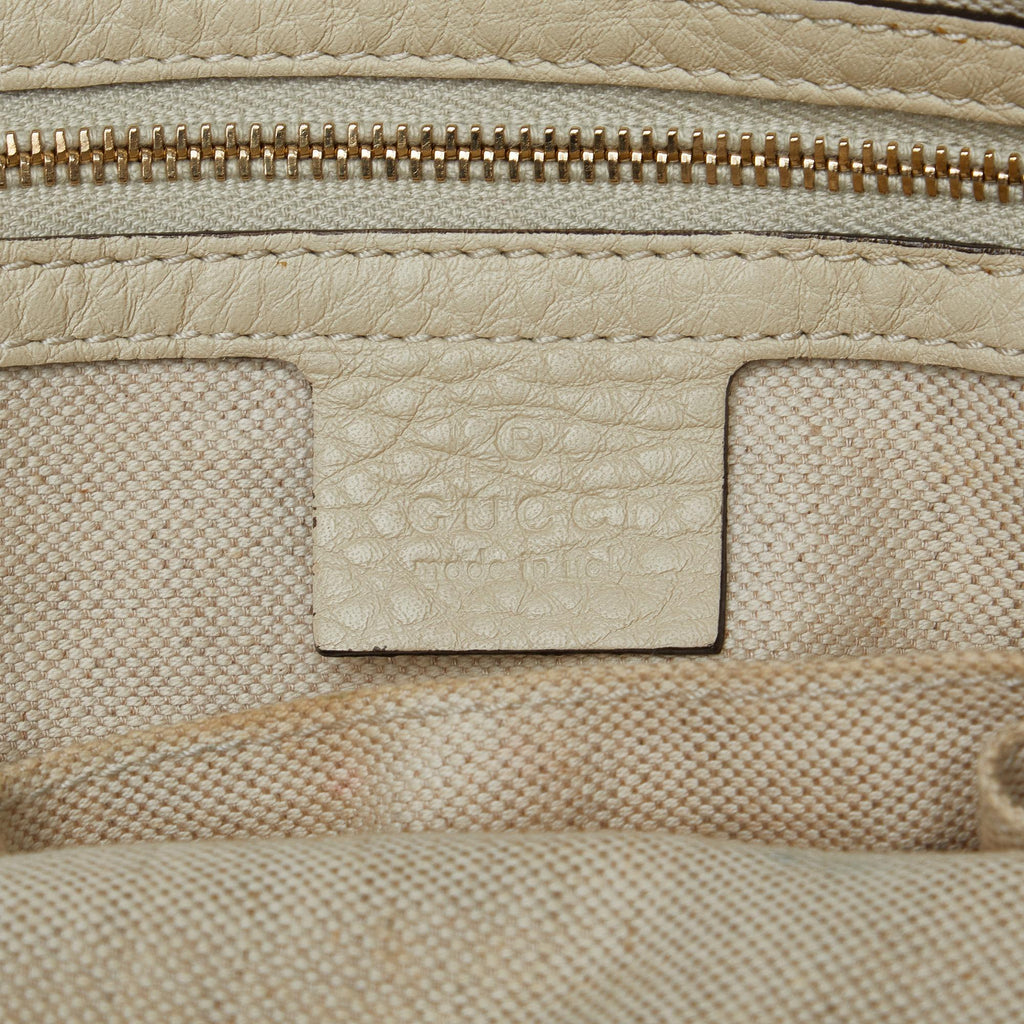 Gucci Medium Raffia Bamboo Shopper Tote (SHG-huzjM4)
