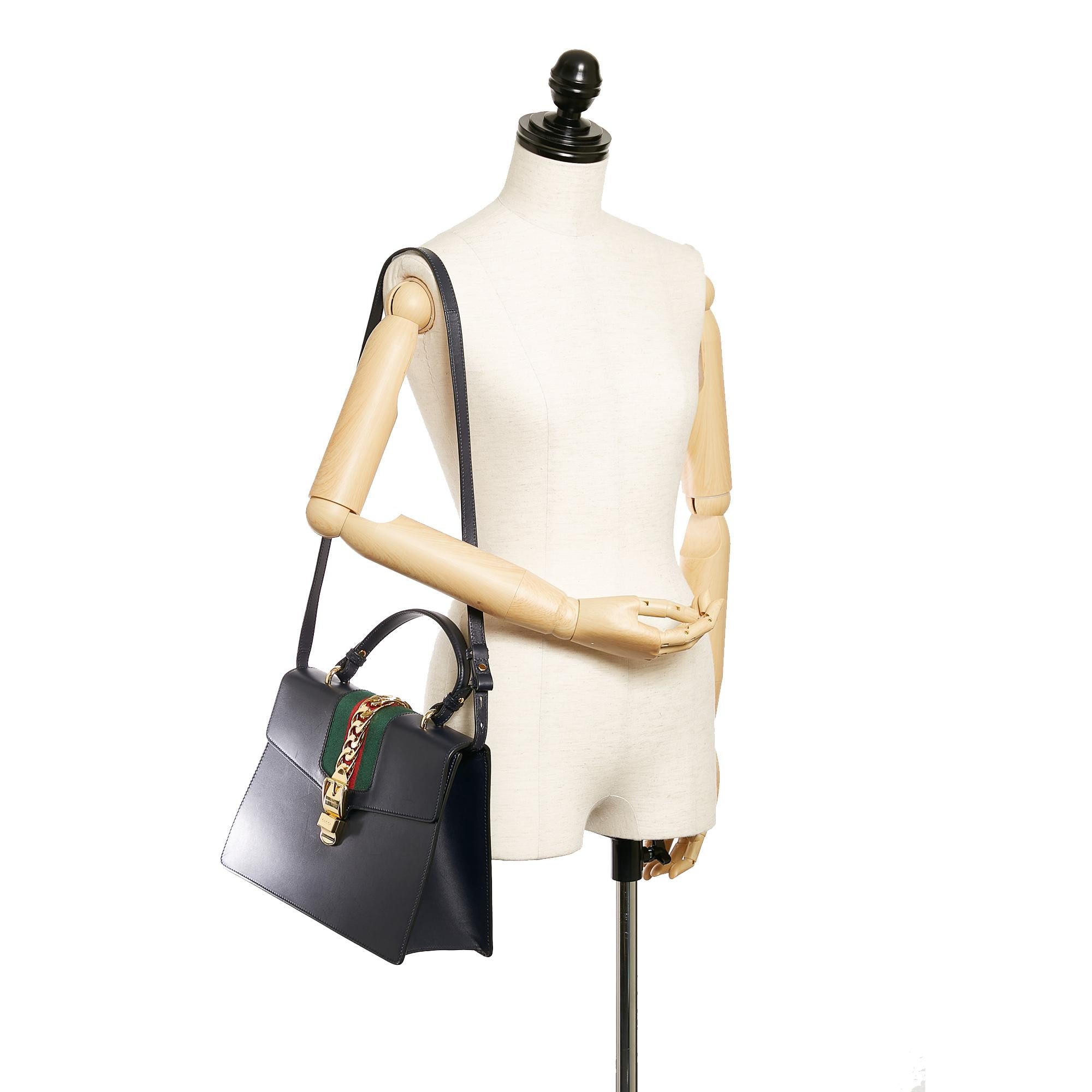 Gucci Medium Sylvie Leather Satchel (SHG-27346)