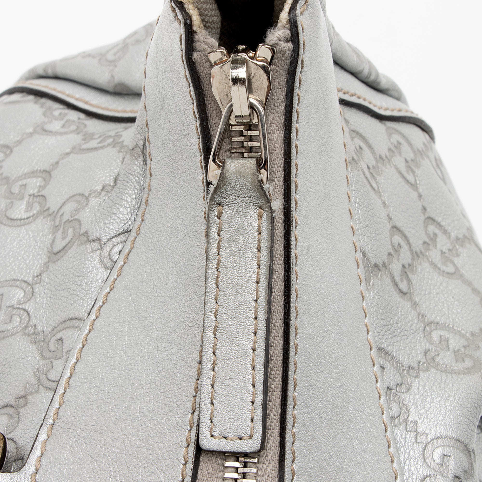 Gucci Metallic Guccissima Leather D Ring Small Hobo (SHF-KWHGdg)