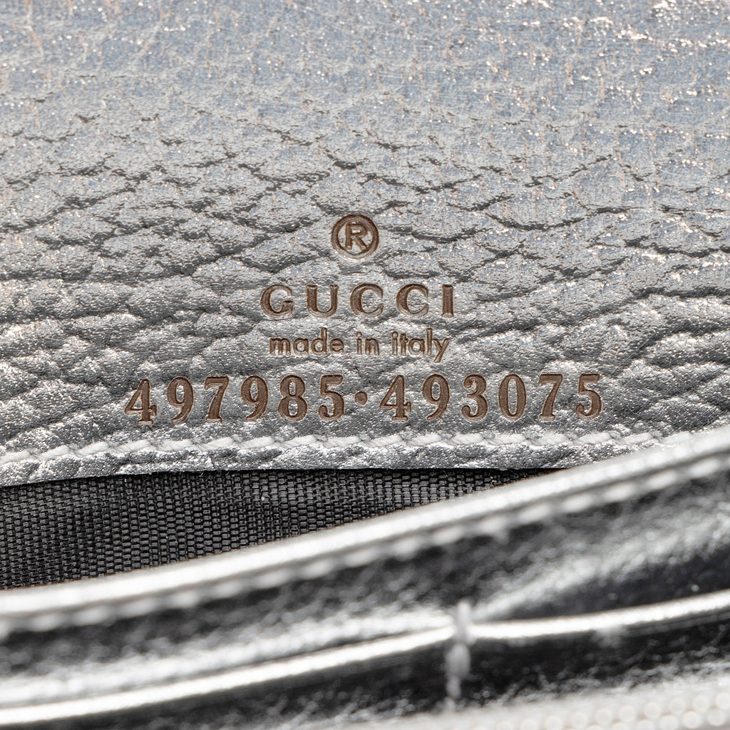 Gucci Metallic Leather GG Marmont Wallet on Chain (SHF-3rKwDE)