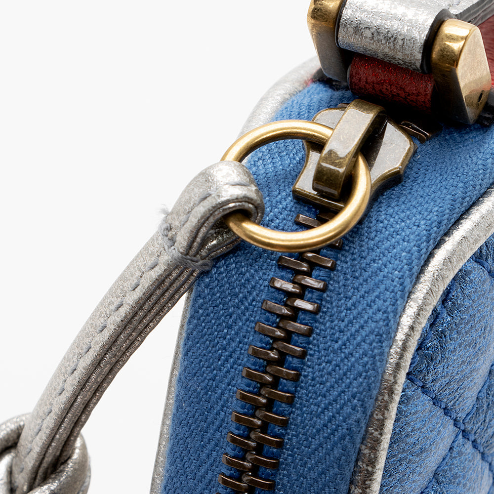 Gucci Metallic Leather Trapuntata Gucci Wristlet (SHF-15998)