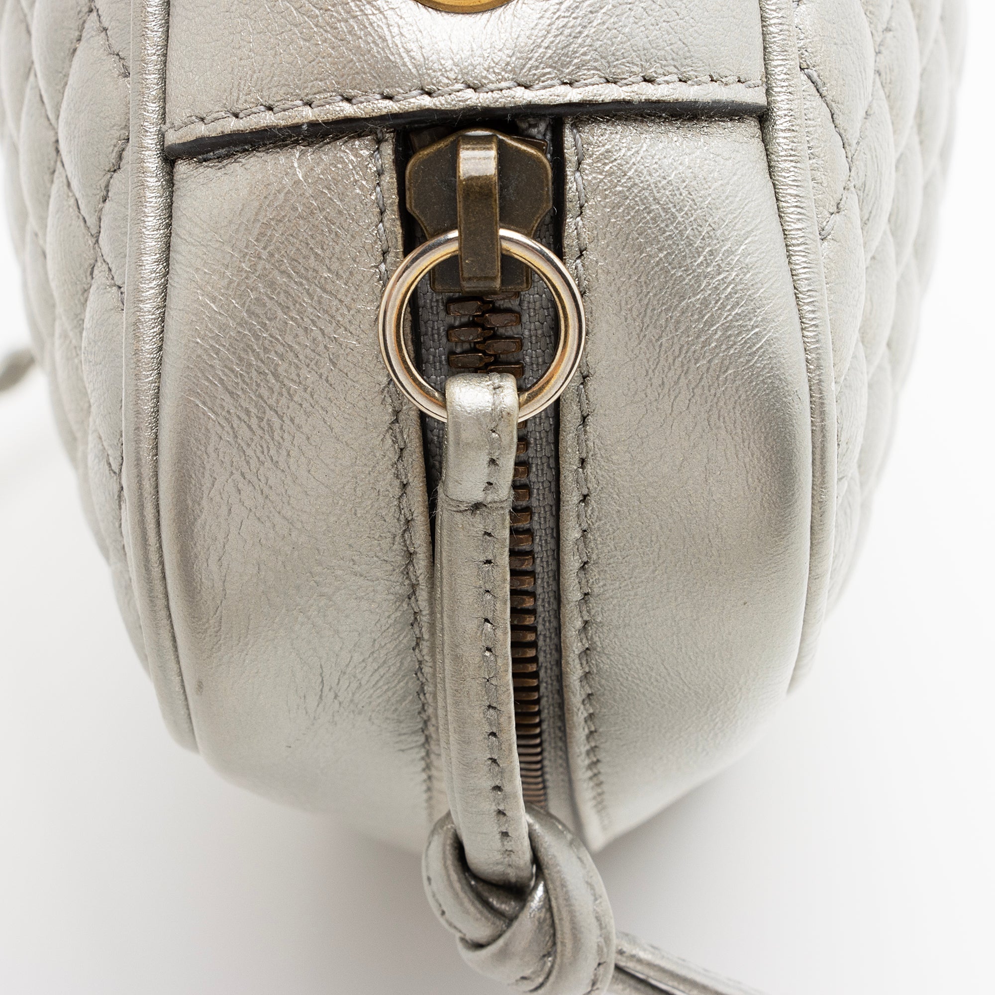 Gucci Metallic Quilted Leather Web Trapuntata Small Shoulder Bag (SHF-22451)
