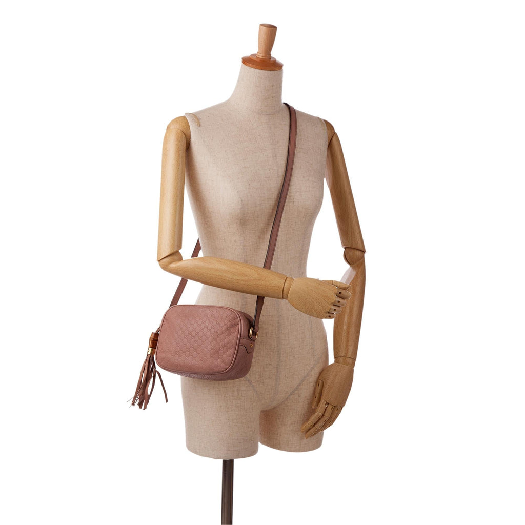 Gucci Microguccissima Bamboo Tassel Crossbody Bag (SHG-Obh29w)