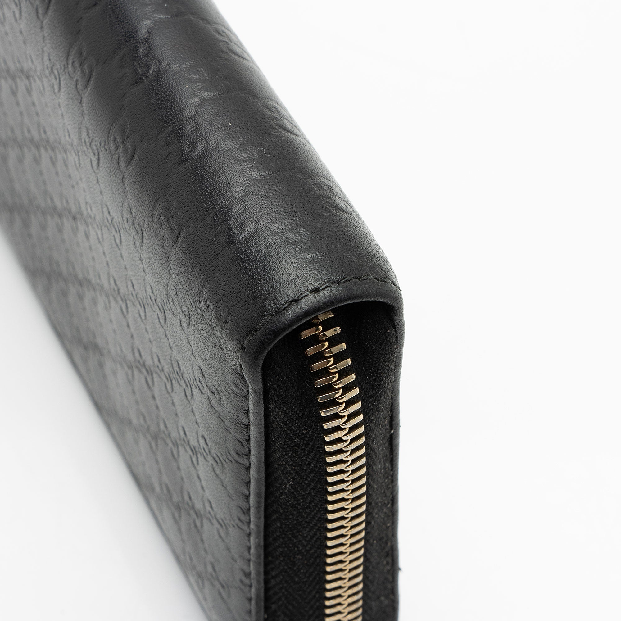 Gucci Microguccissima Leather Bow Wallet