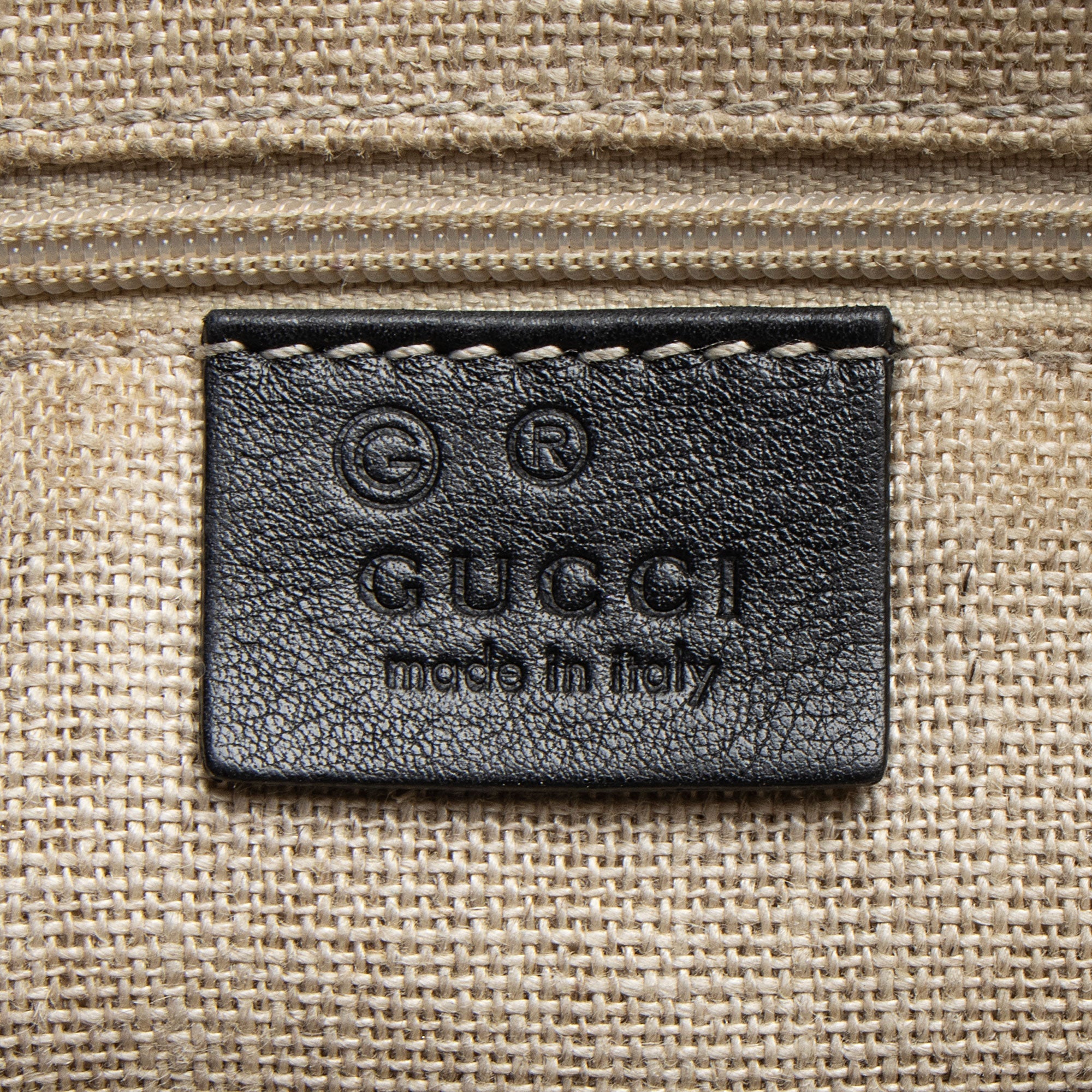 Gucci Microguccissima Leather Bree Small Tote