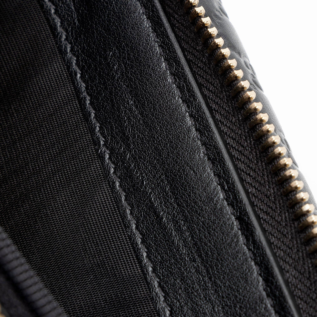 Gucci Microguccissima Leather ContinLBtal Flap Wallet