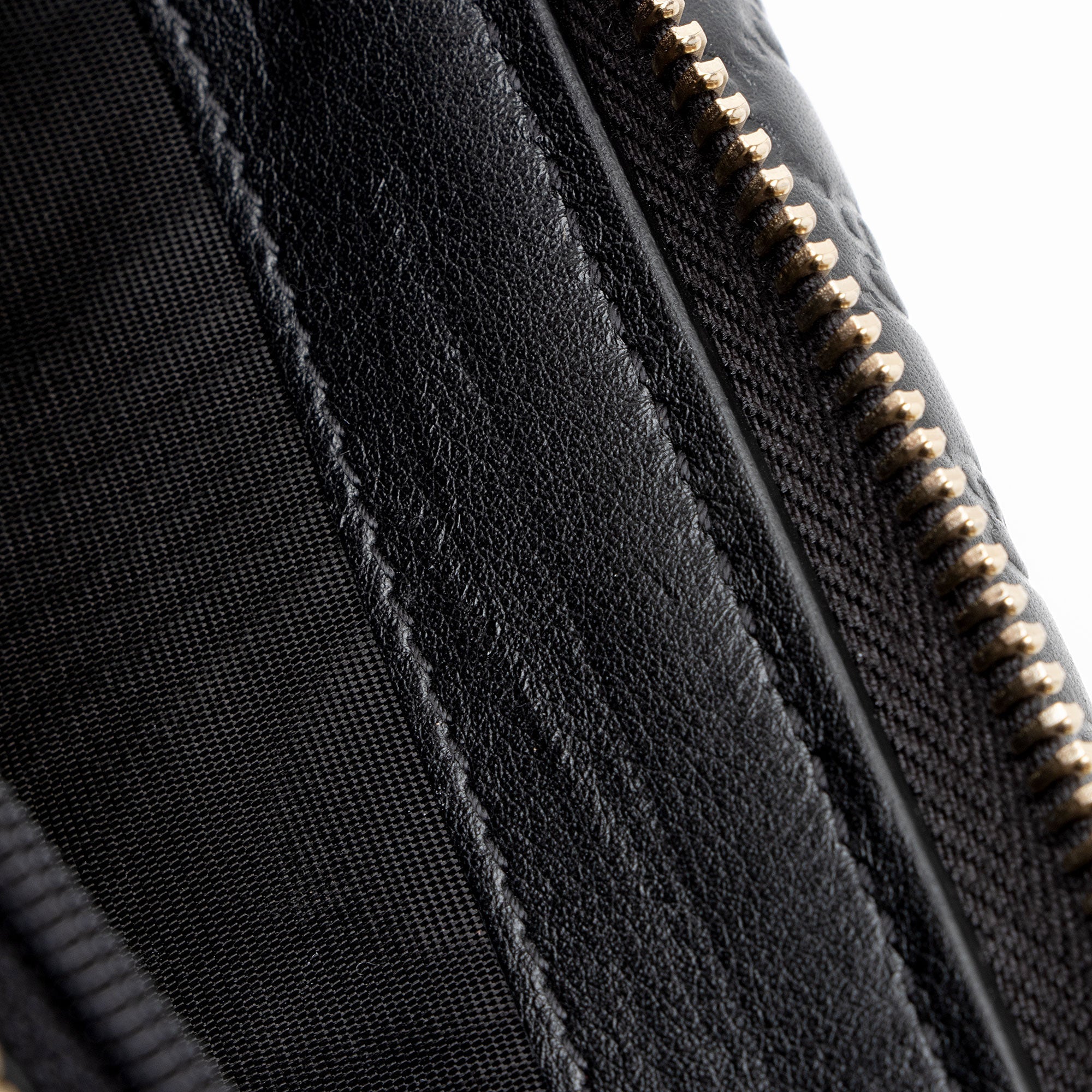 Gucci Microguccissima Leather ContinLBtal Flap Wallet