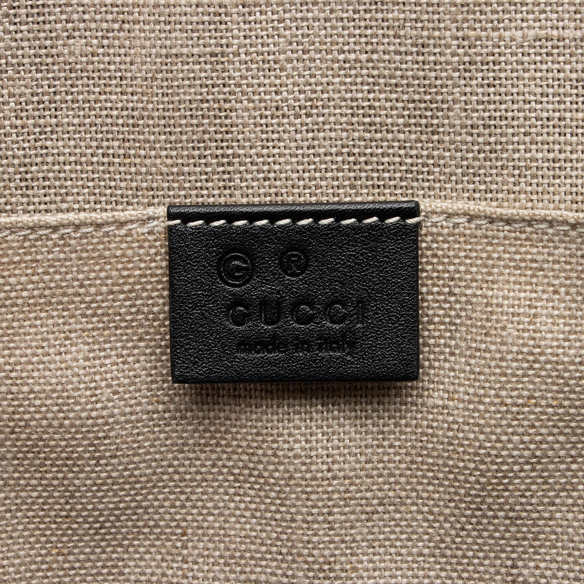 Gucci Microguccissima Leather Dome Small Satchel (SHF-wphdwX)