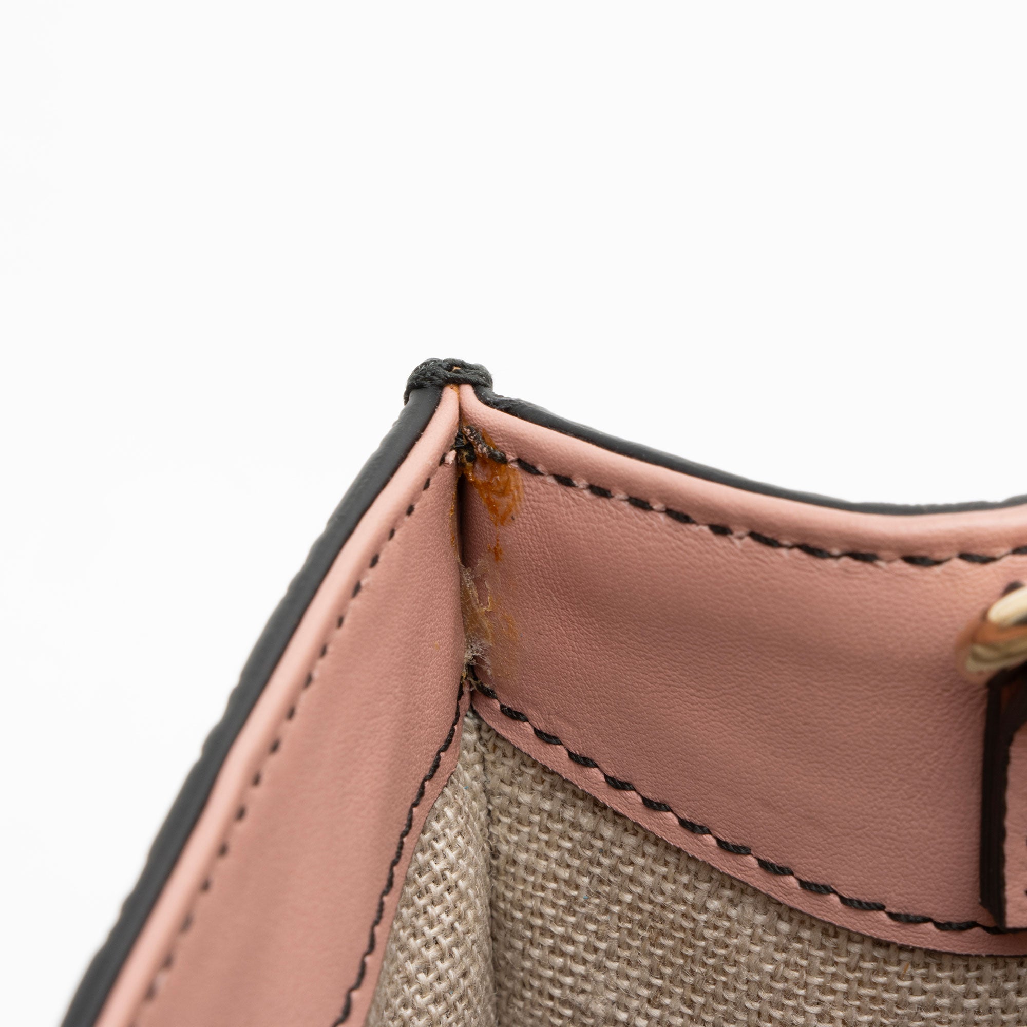 Gucci Microguccissima Leather Emily Medium Shoulder Bag