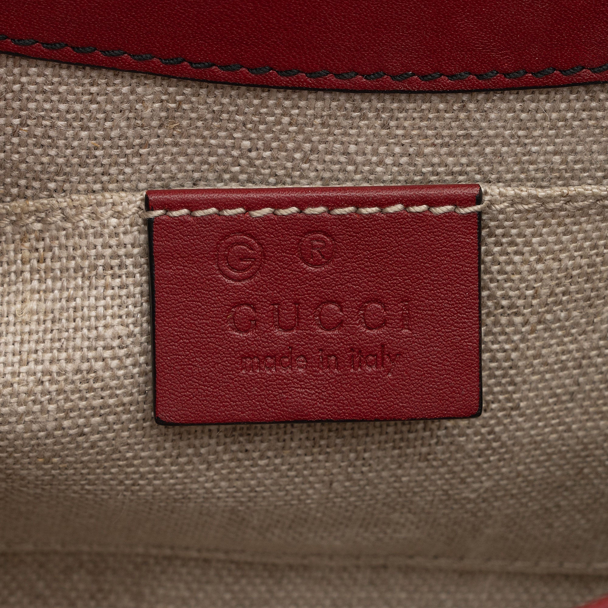 Gucci Microguccissima Leather Emily Mini Shoulder Bag (SHF-OuTAcx)