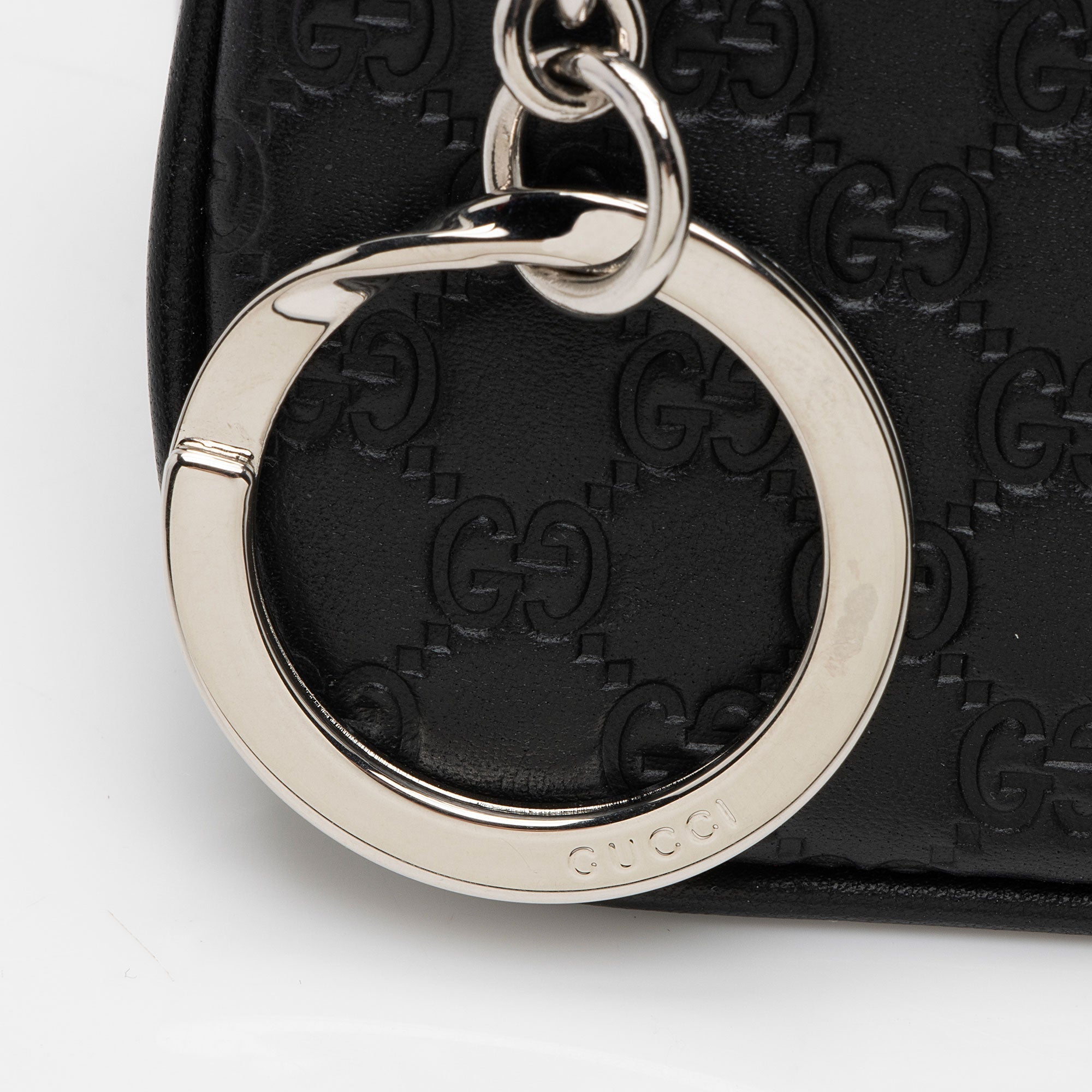Gucci Microguccissima Leather Key Pouch (SHF-Mp39wT)