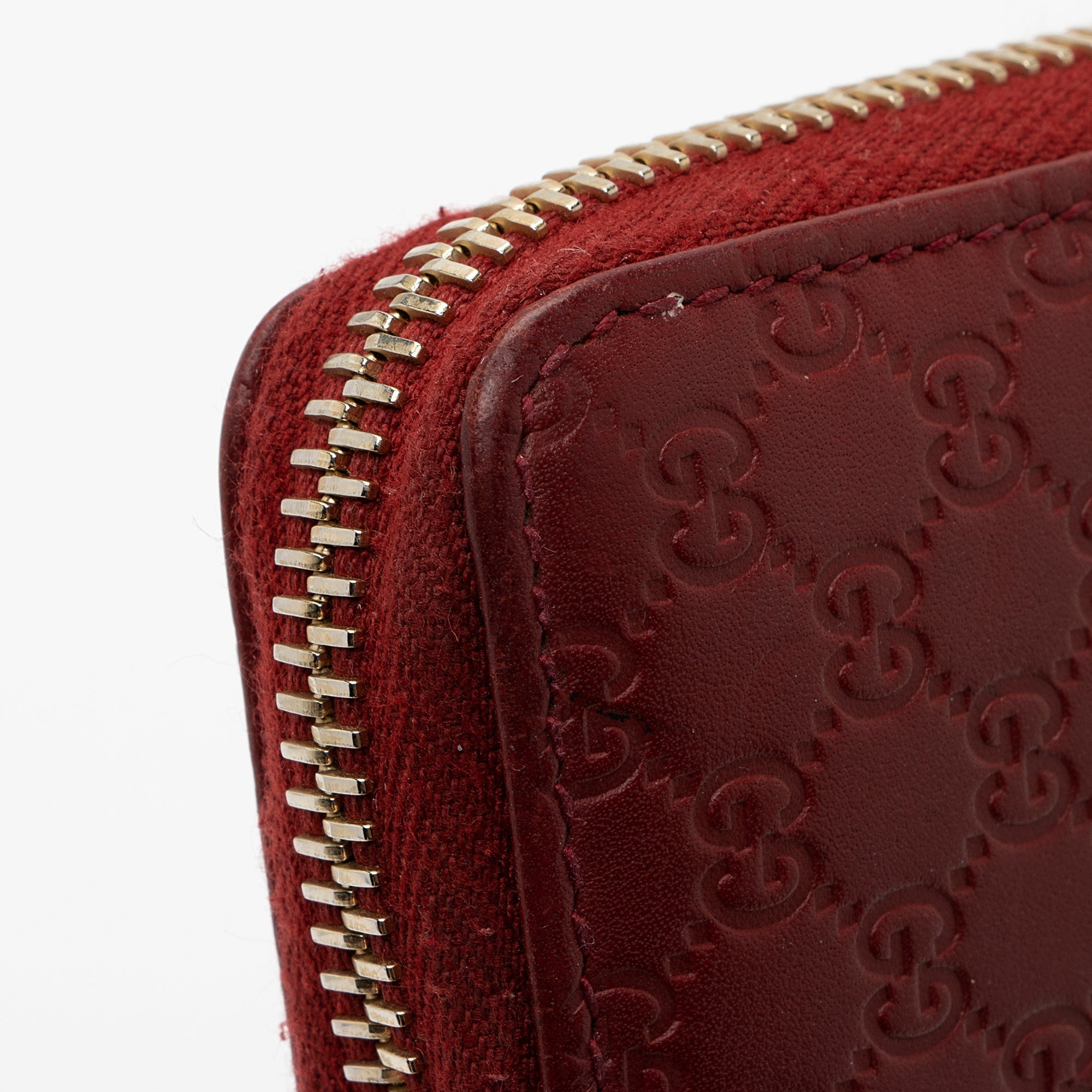 Gucci Microguccissima Leather Zip Around Card Case (SHF-U1fahf)