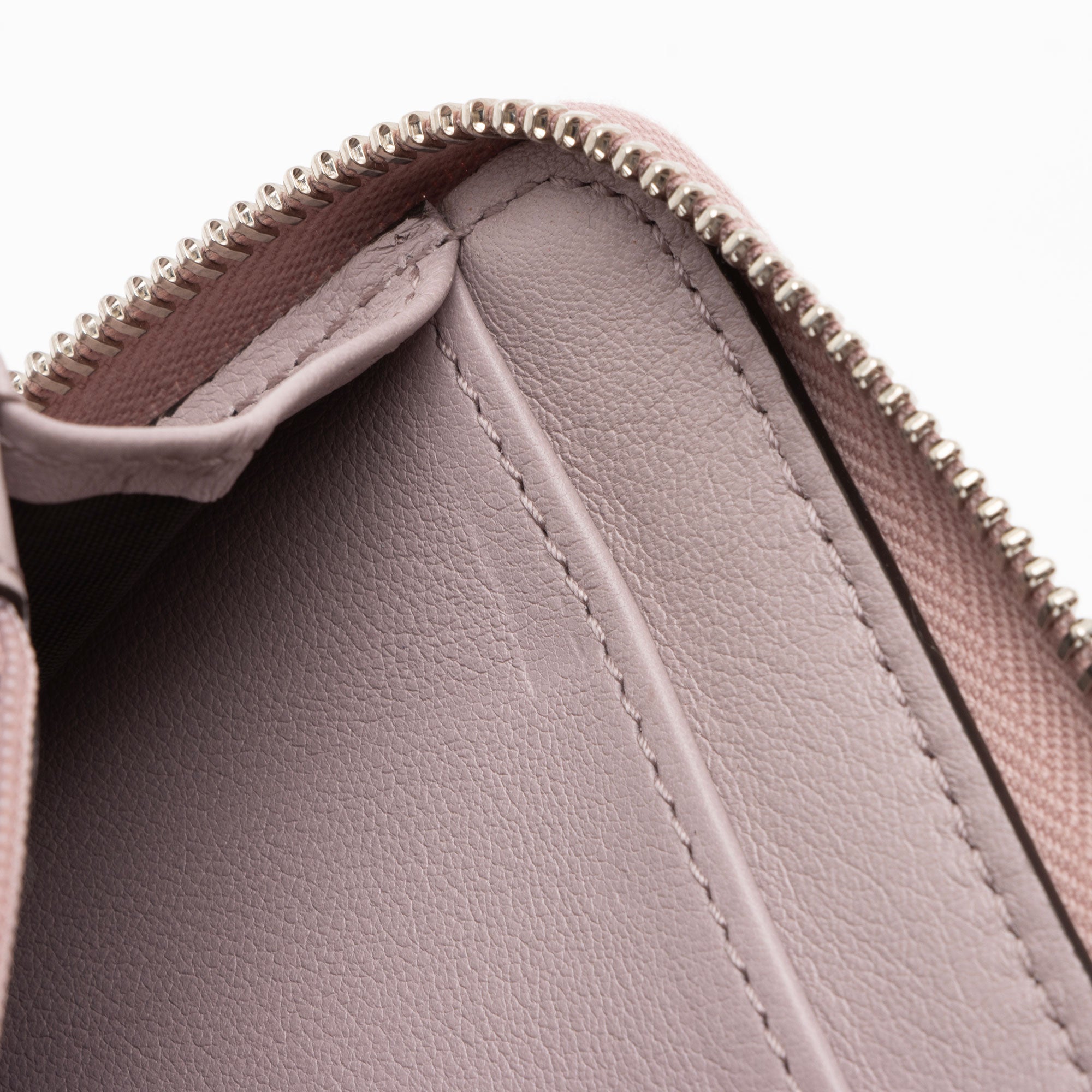 Gucci Microguccissima Leather Zip Around Large Organizer Wallet (SHF-1Hcvqk)