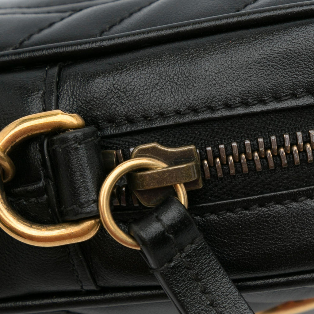 Gucci Mini GG Marmont Crossbody Bag (SHG-lsXYA5)