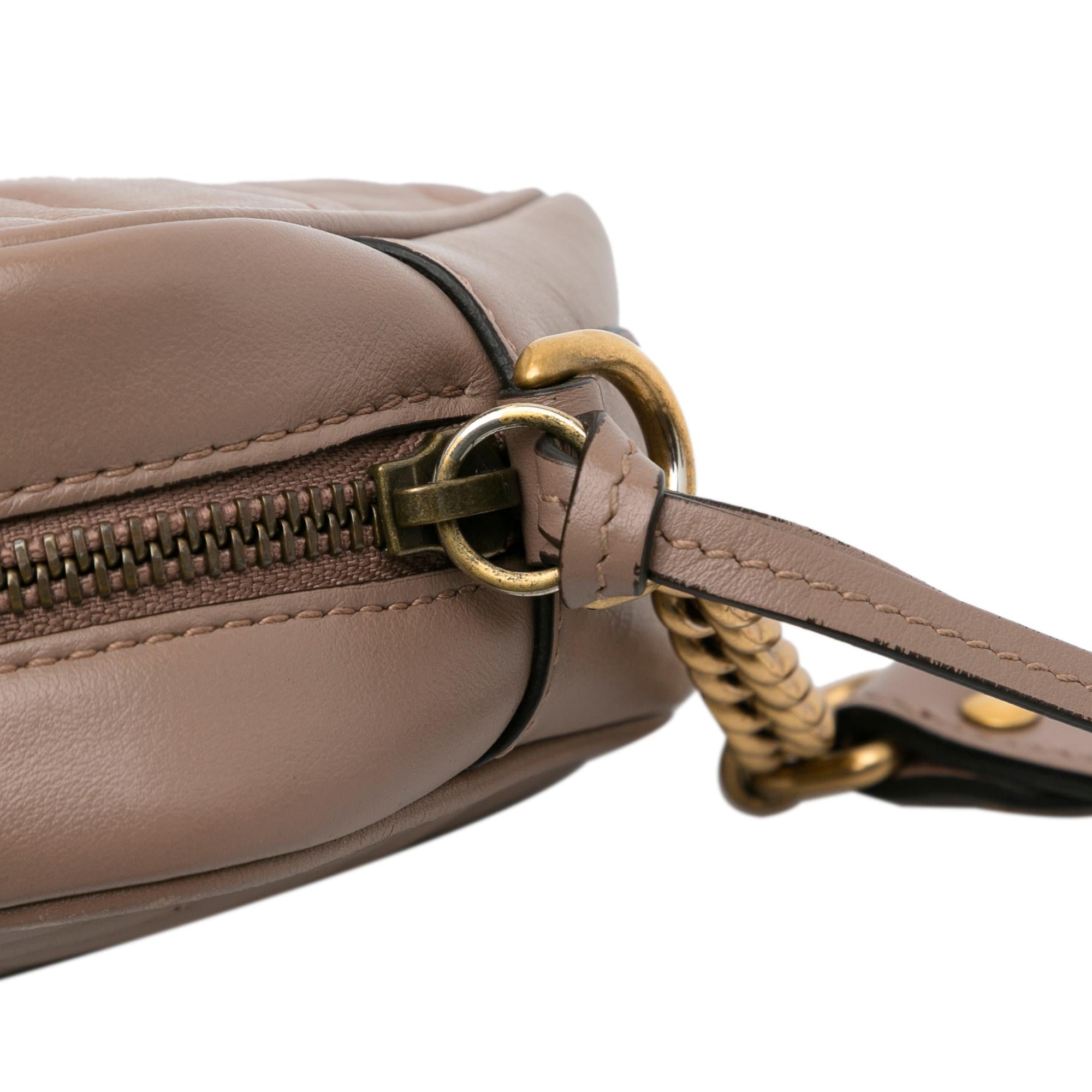 Gucci Mini GG Marmont Matelasse Crossbody (SHG-G4ySXO)
