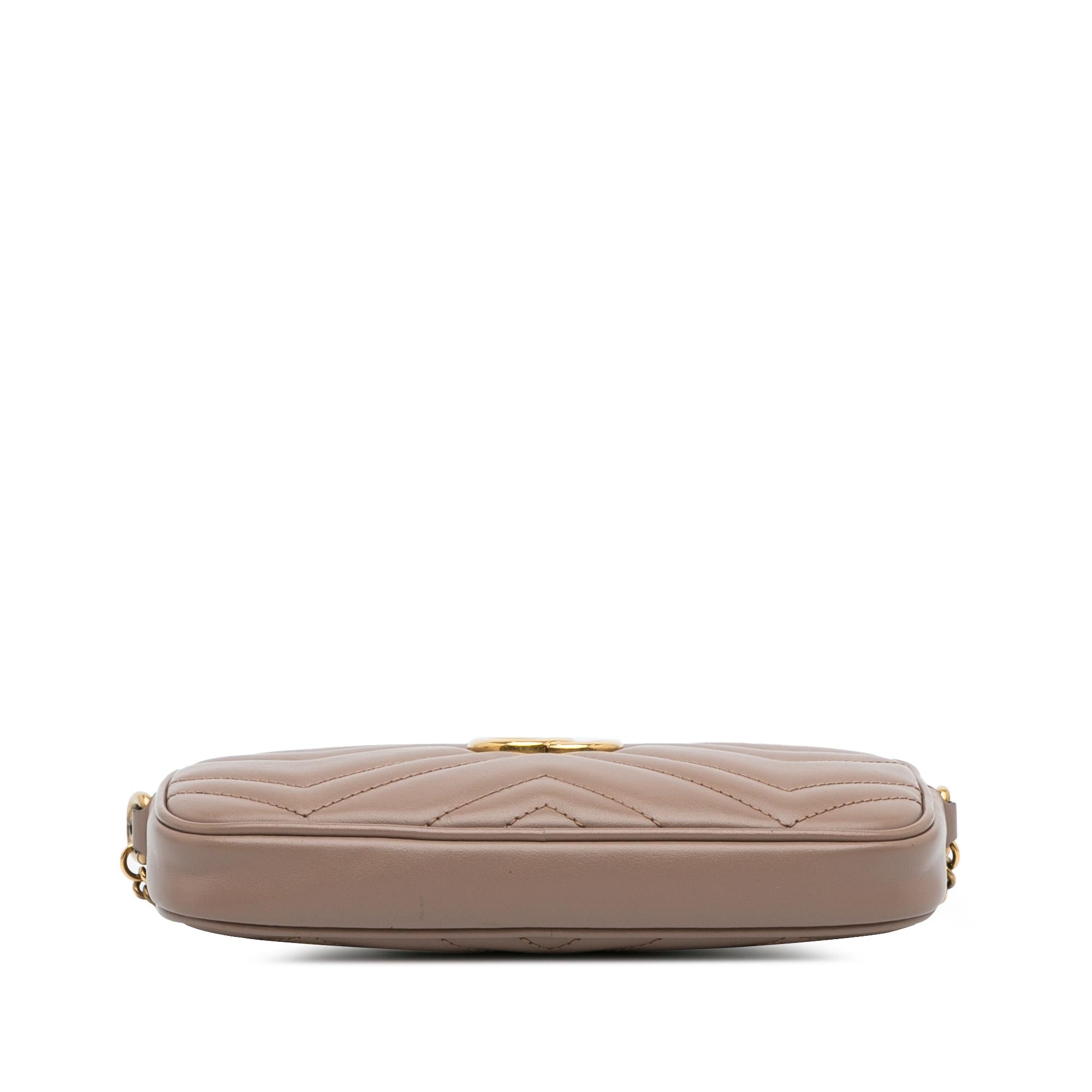 Gucci Mini GG Marmont Matelasse Crossbody (SHG-lhU1gO)