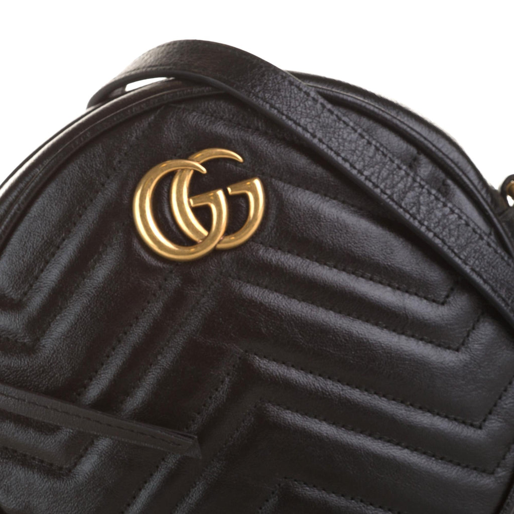 Gucci Mini GG Marmont Matelasse Round Crossbody Bag (SHG-O8pIle)