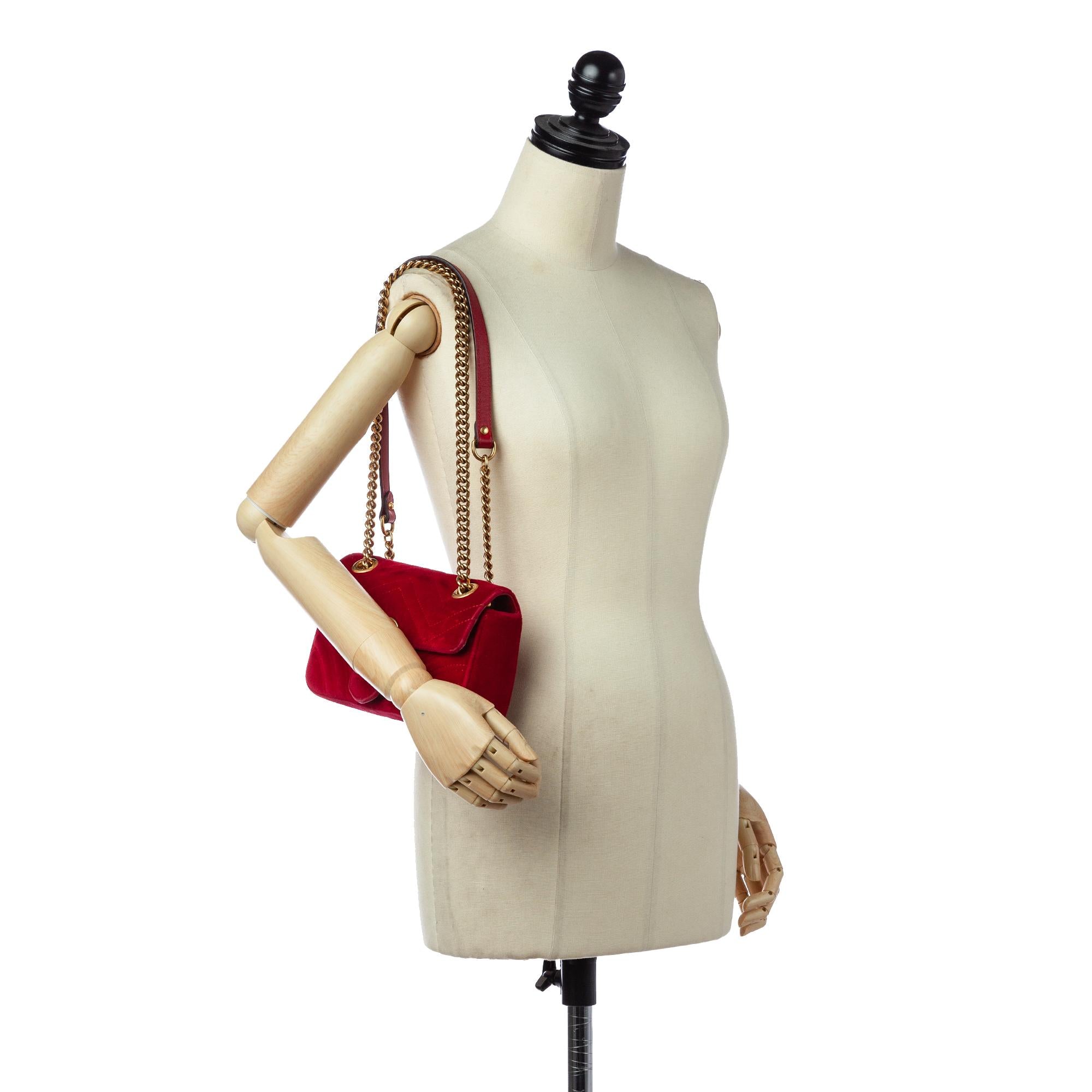Gucci Mini Gucci Marmont Matelasse Velvet Crossbody Bag (SHG-27046)