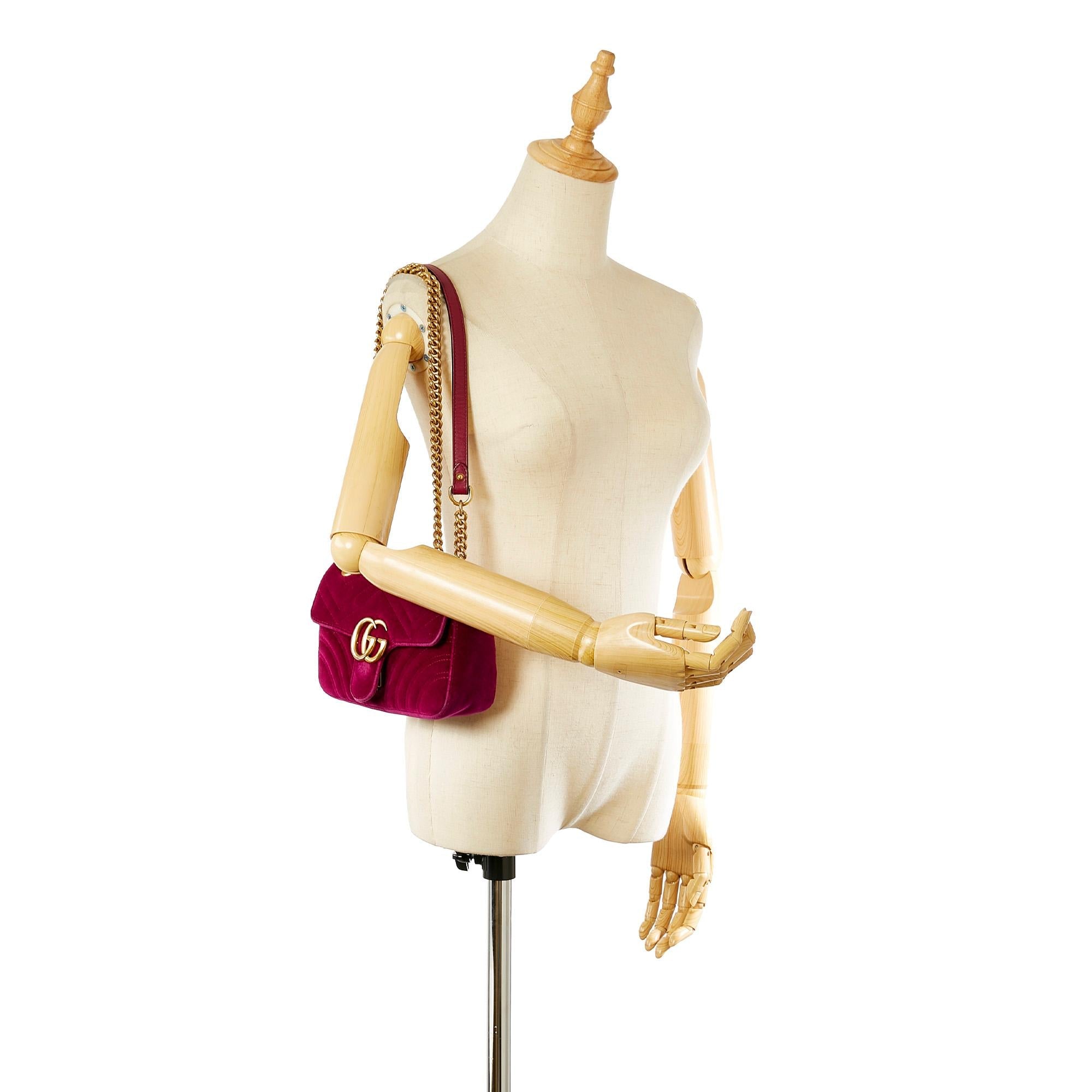 Gucci Mini Gucci Marmont Matelasse Velvet Crossbody Bag (SHG-29737)