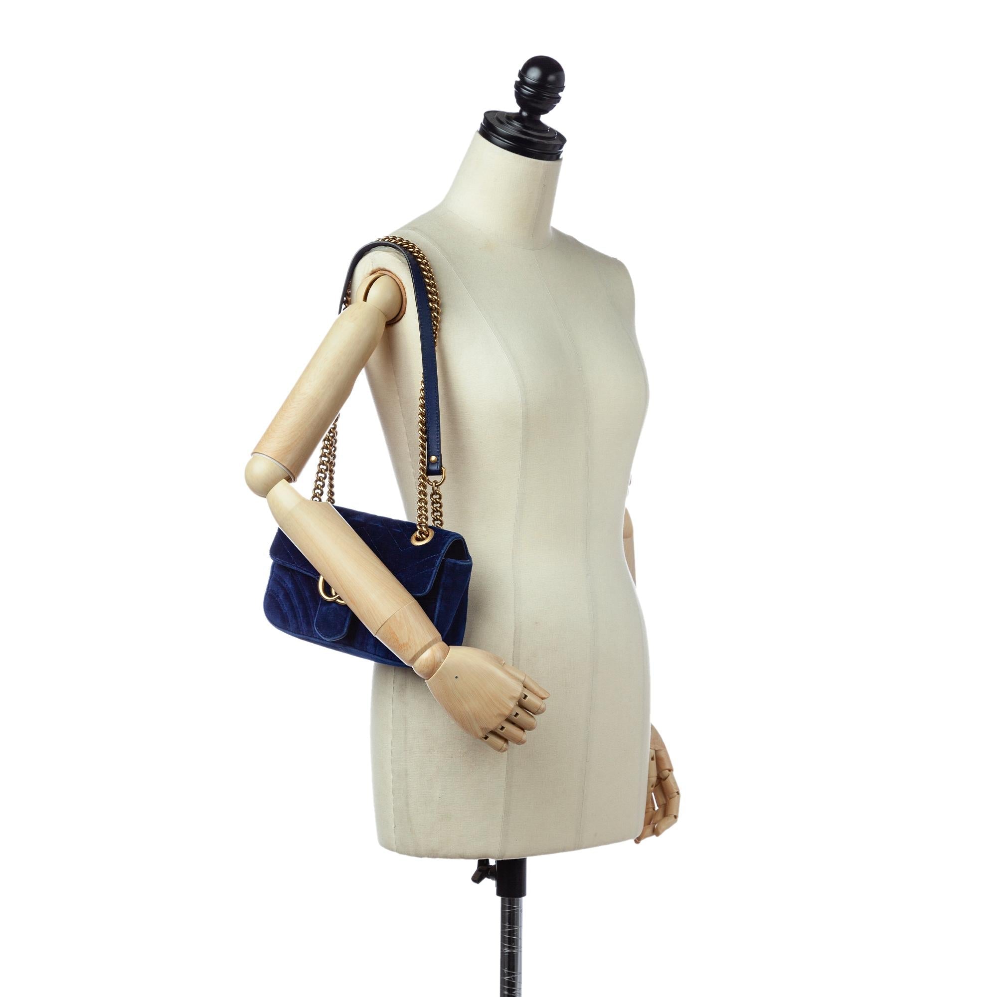 Gucci Mini Gucci Marmont Matelasse Velvet Crossbody Bag (SHG-30351)