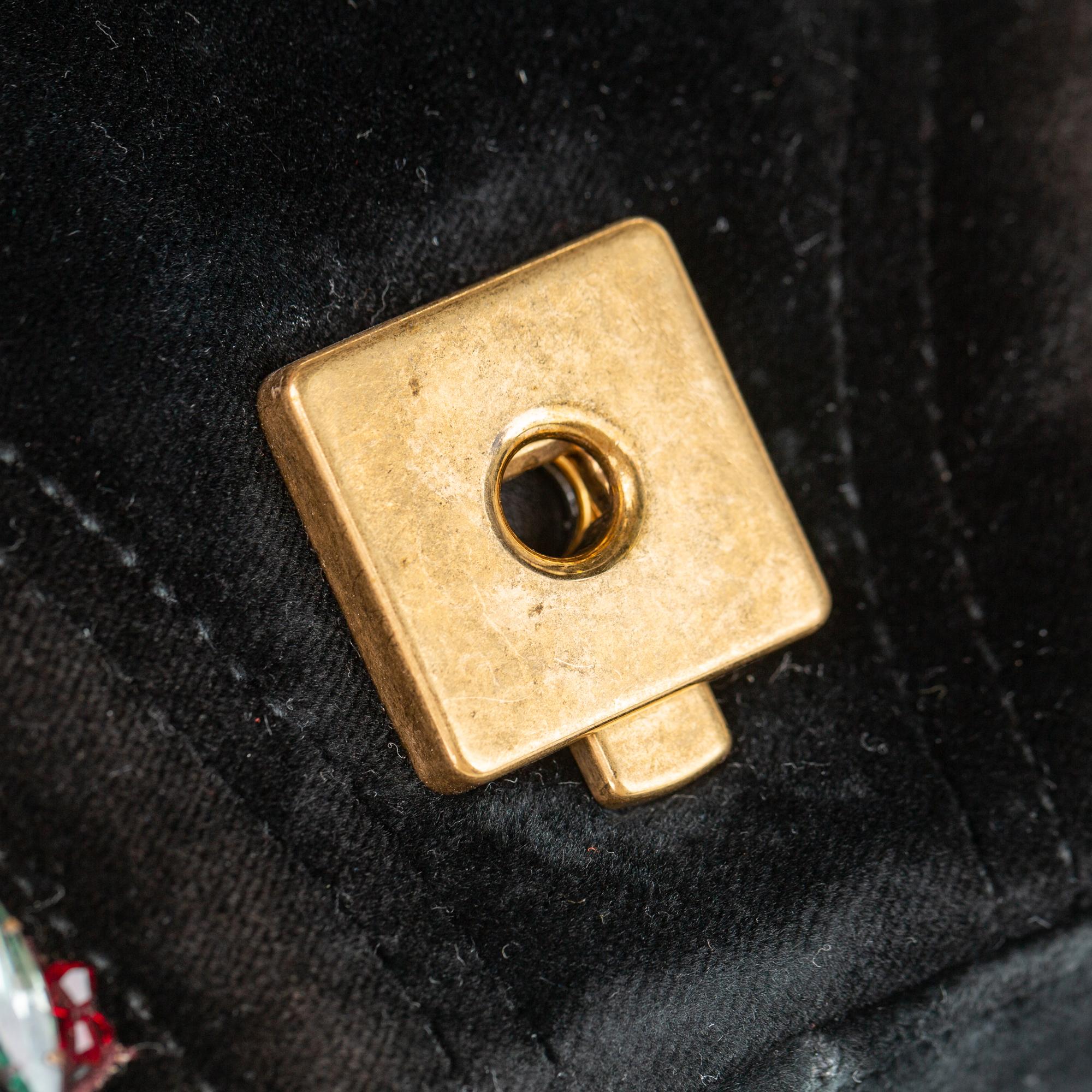 Gucci Mini Gucci Marmont Matelasse Velvet Crossbody Bag (SHG-32618)